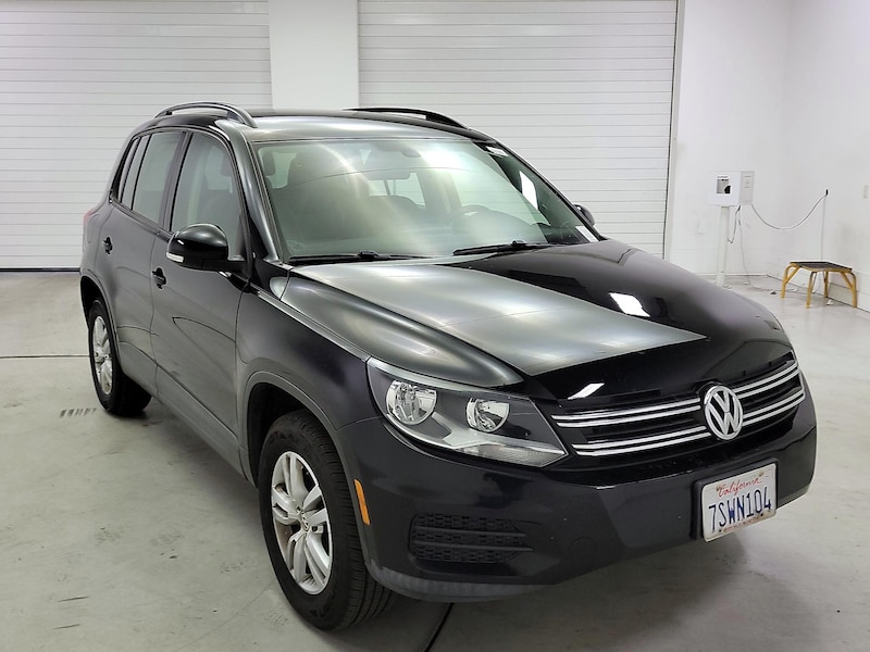 2016 Volkswagen Tiguan S -
                  Costa Mesa, CA