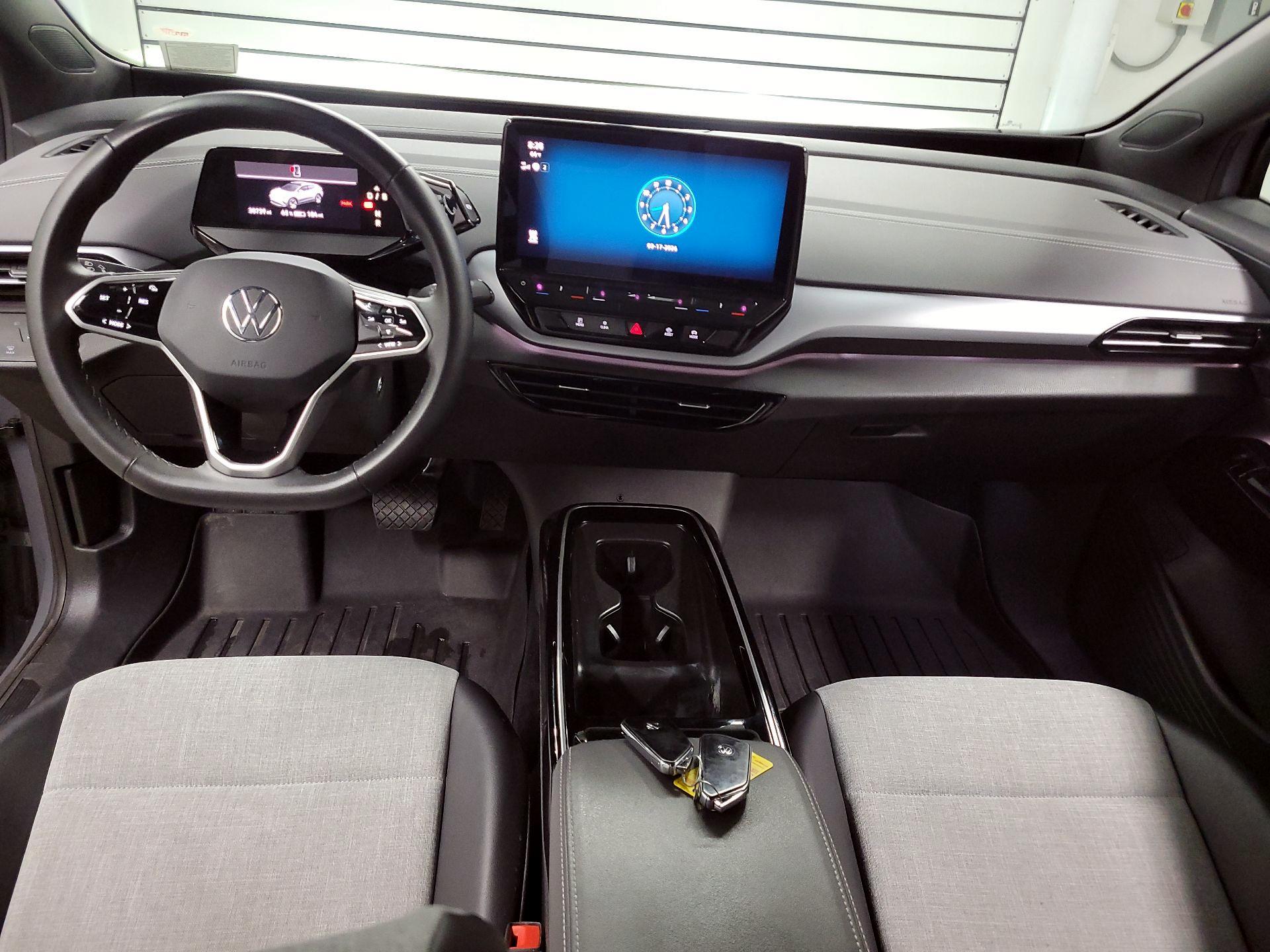 Thumbnail: 2023 Volkswagen ID.4 - 9