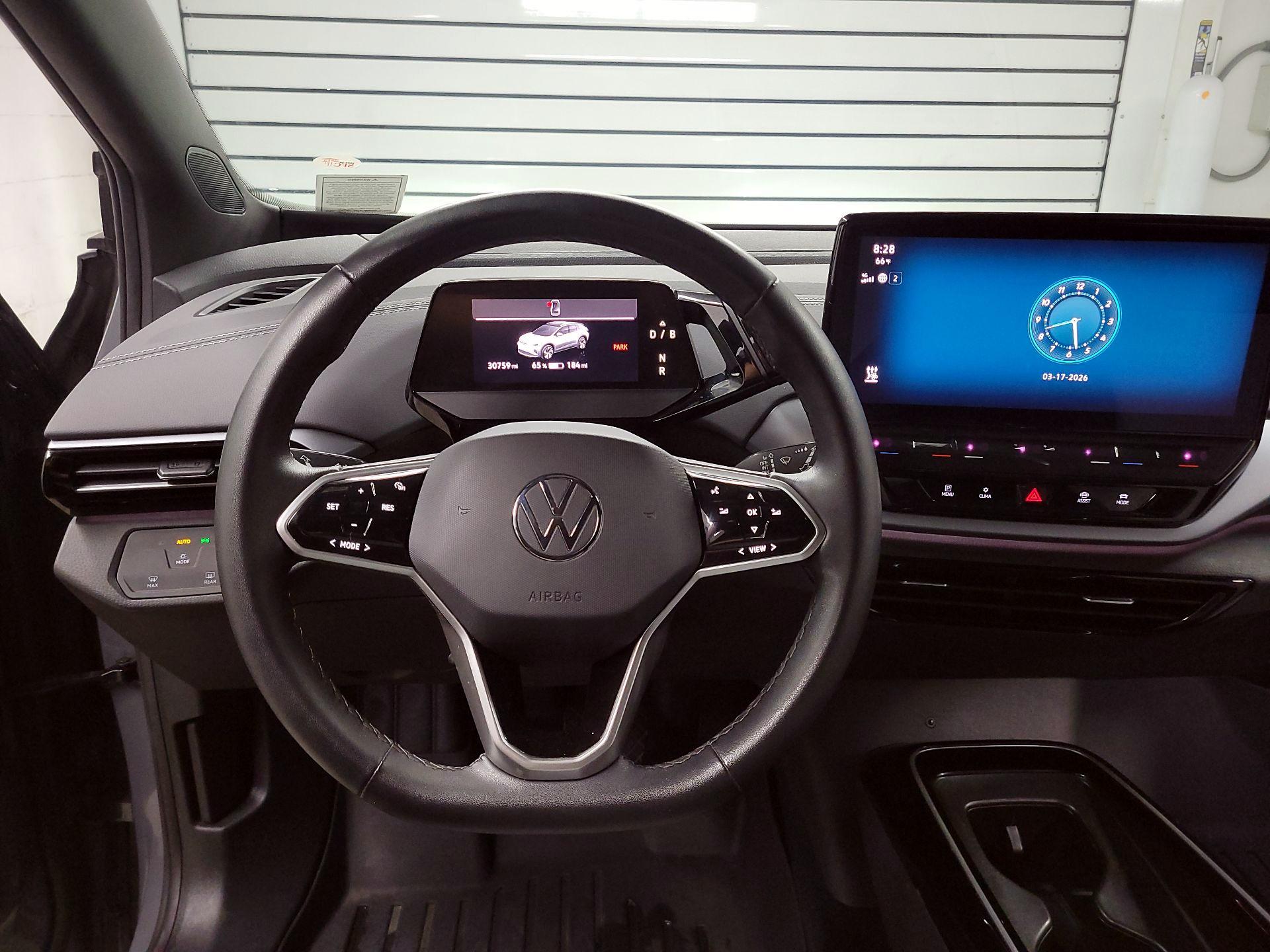 Thumbnail: 2023 Volkswagen ID.4 - 10