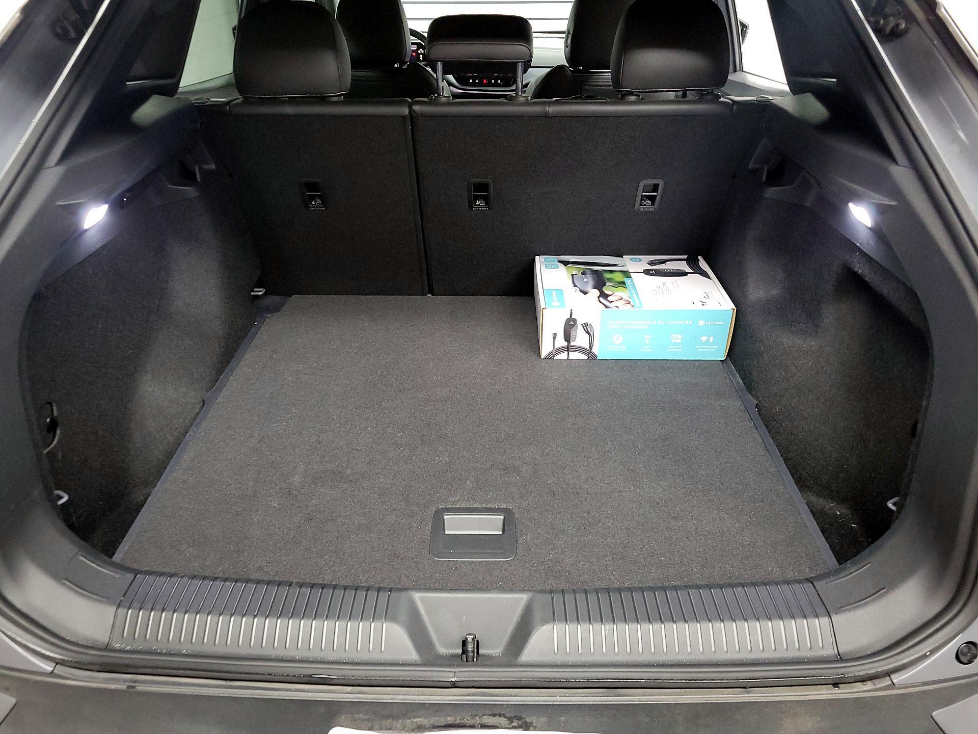 Thumbnail: 2023 Volkswagen ID.4 - 18