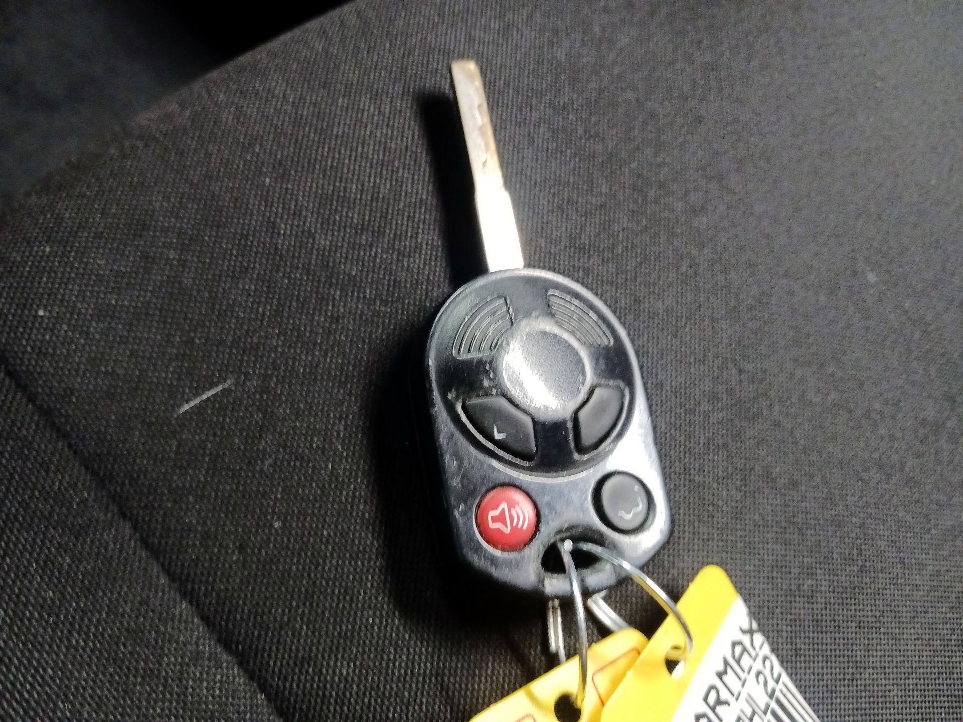 Thumbnail: 2017 Ford Focus - 18