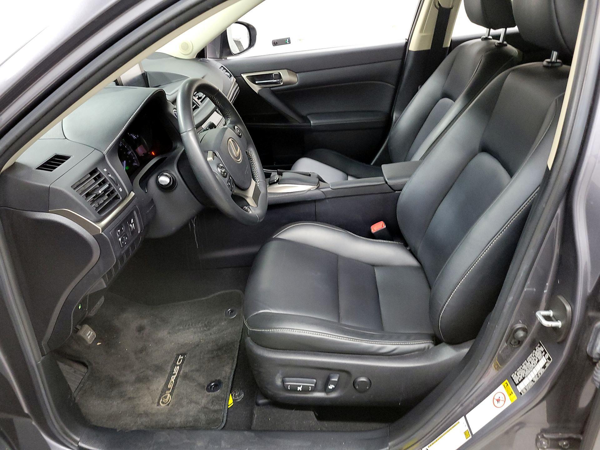 Thumbnail: 2014 Lexus CT - 9