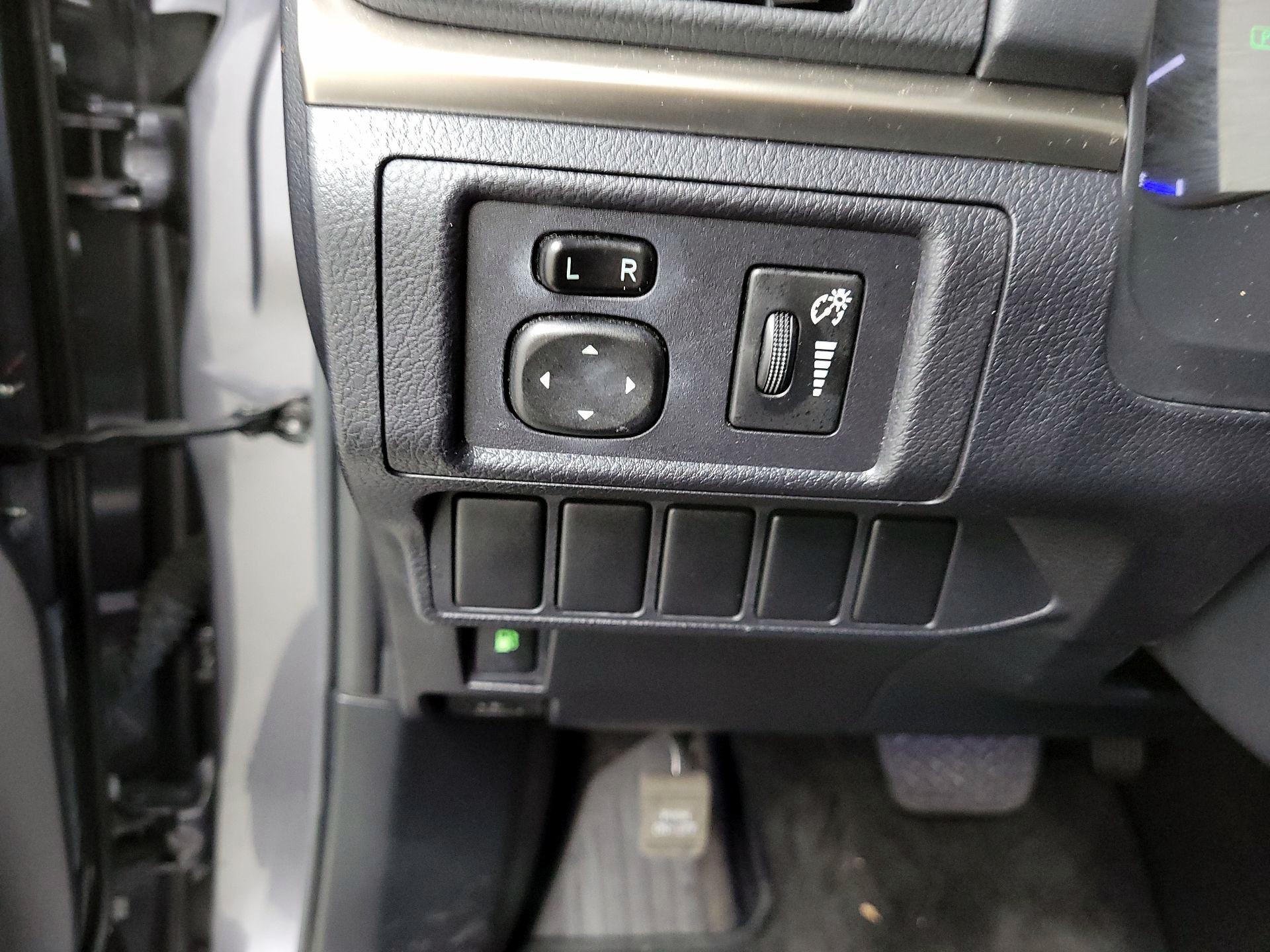 Thumbnail: 2014 Lexus CT - 11