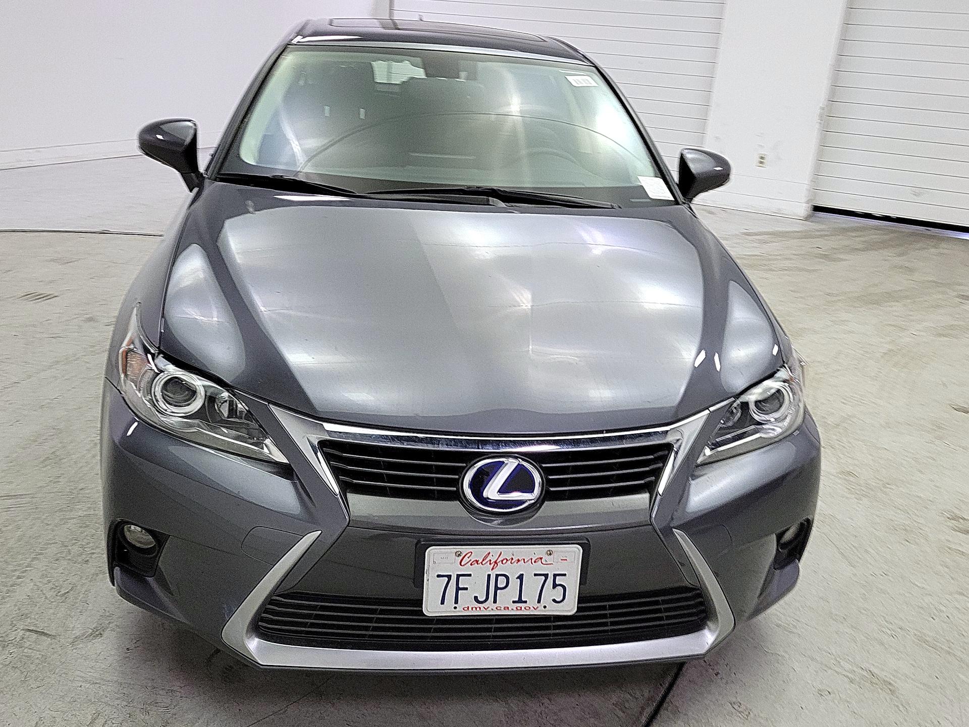 Thumbnail: 2014 Lexus CT - 2