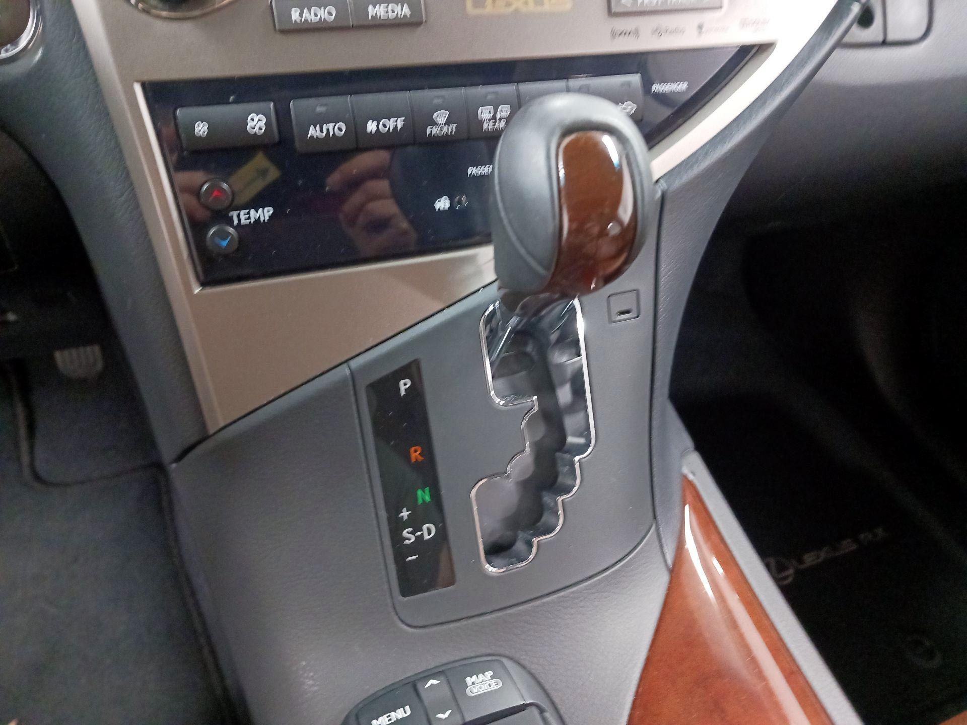 Thumbnail: 2014 Lexus RX - 16