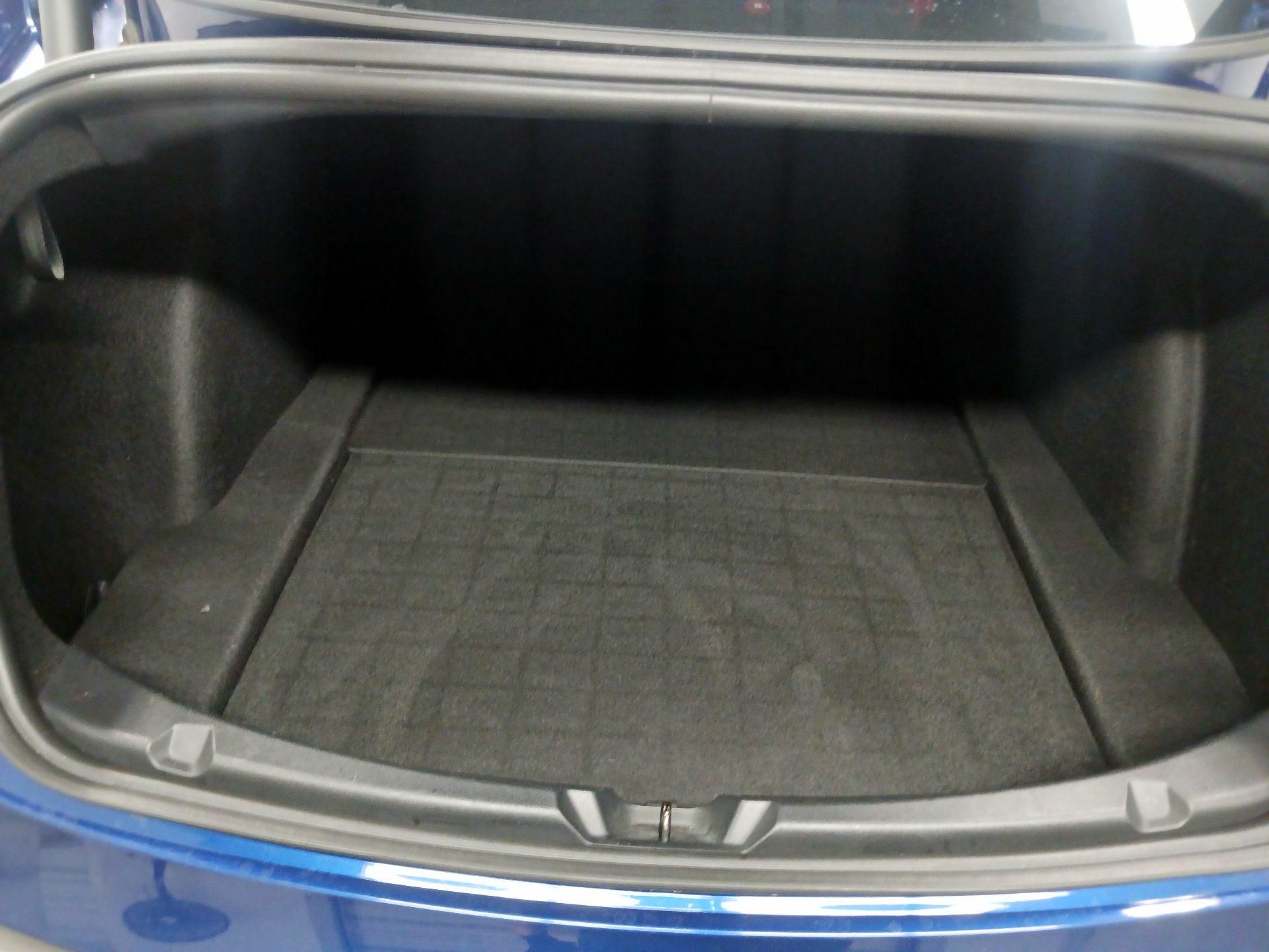 Thumbnail: 2021 Tesla Model 3 - 14