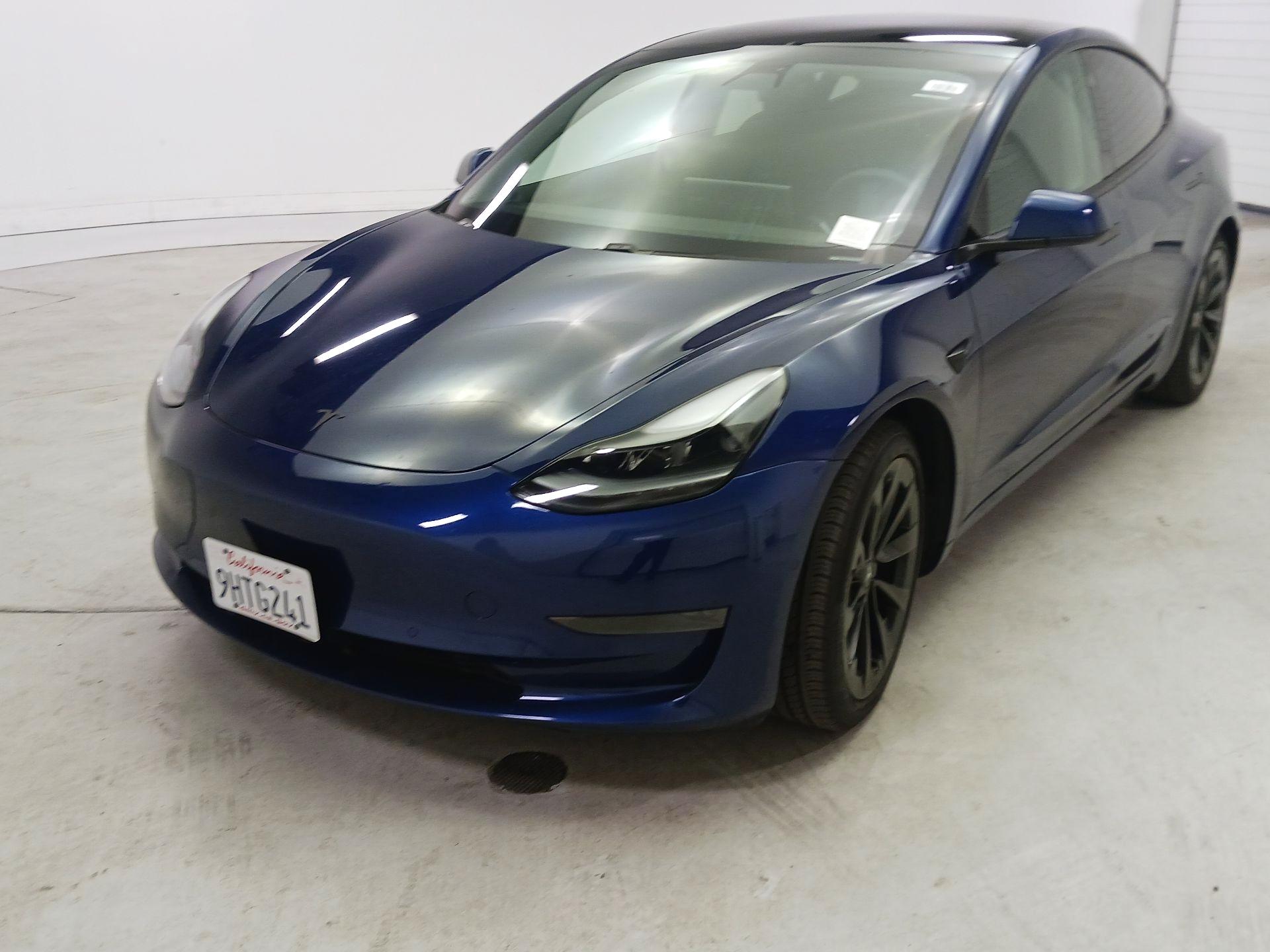 Thumbnail: 2021 Tesla Model 3 - 3