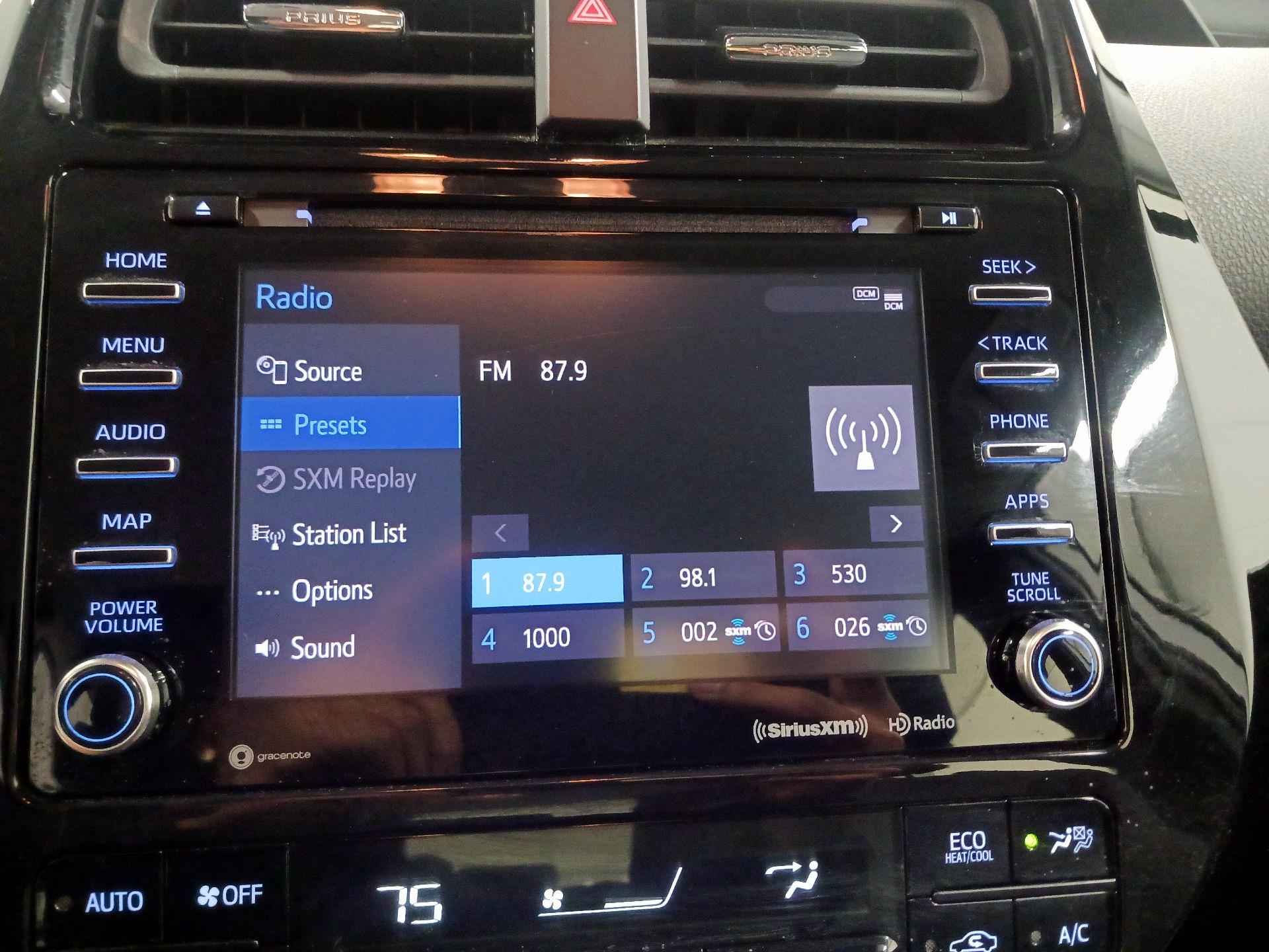 Thumbnail: 2021 Toyota Prius Prime - 15