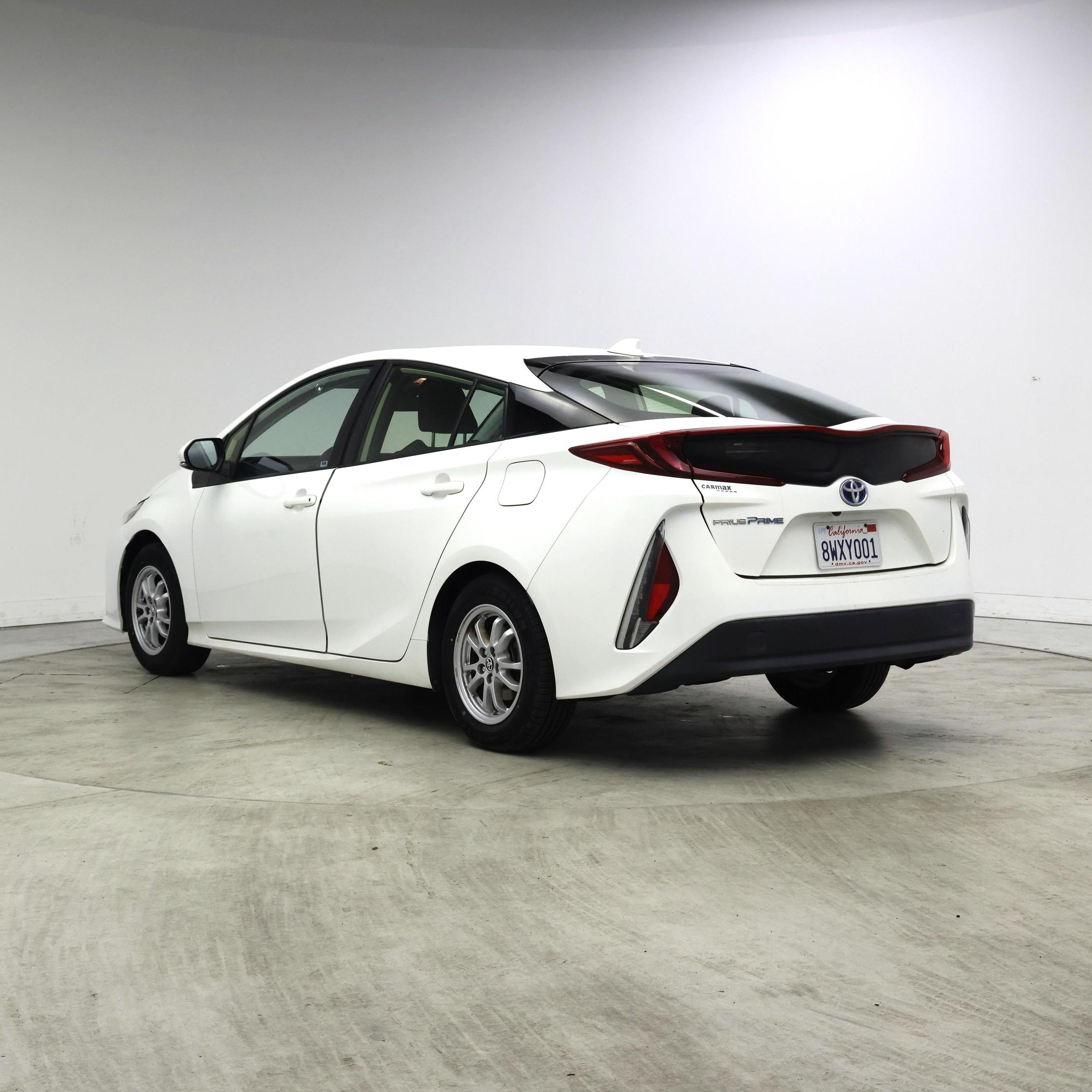 Thumbnail: 2021 Toyota Prius Prime - 2
