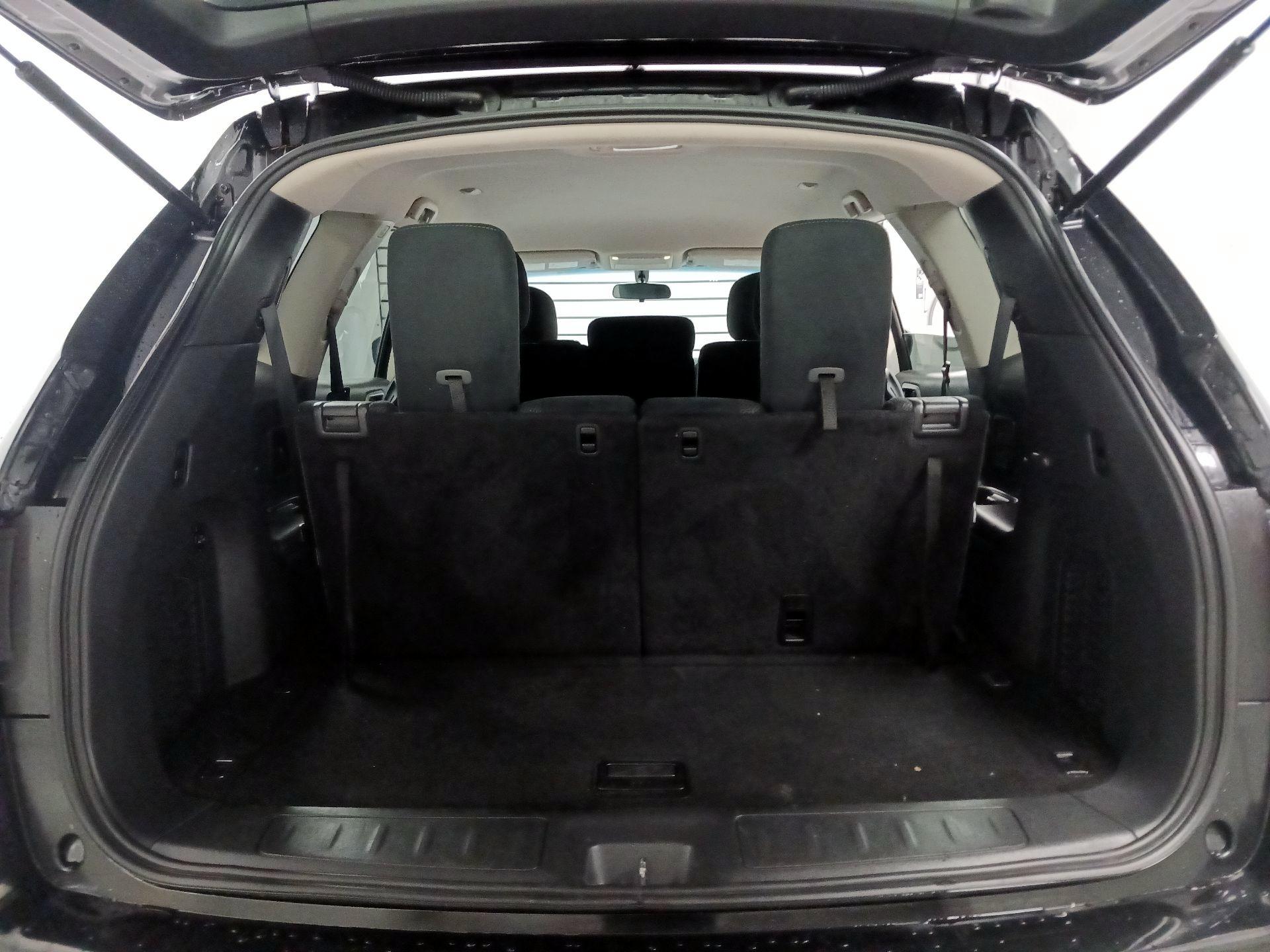 Thumbnail: 2015 Nissan Pathfinder - 19