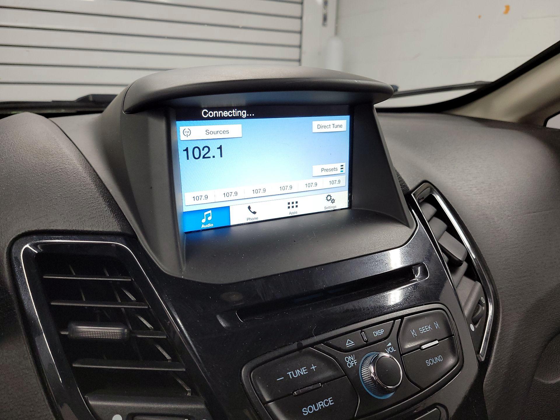 Thumbnail: 2016 Ford Fiesta - 12