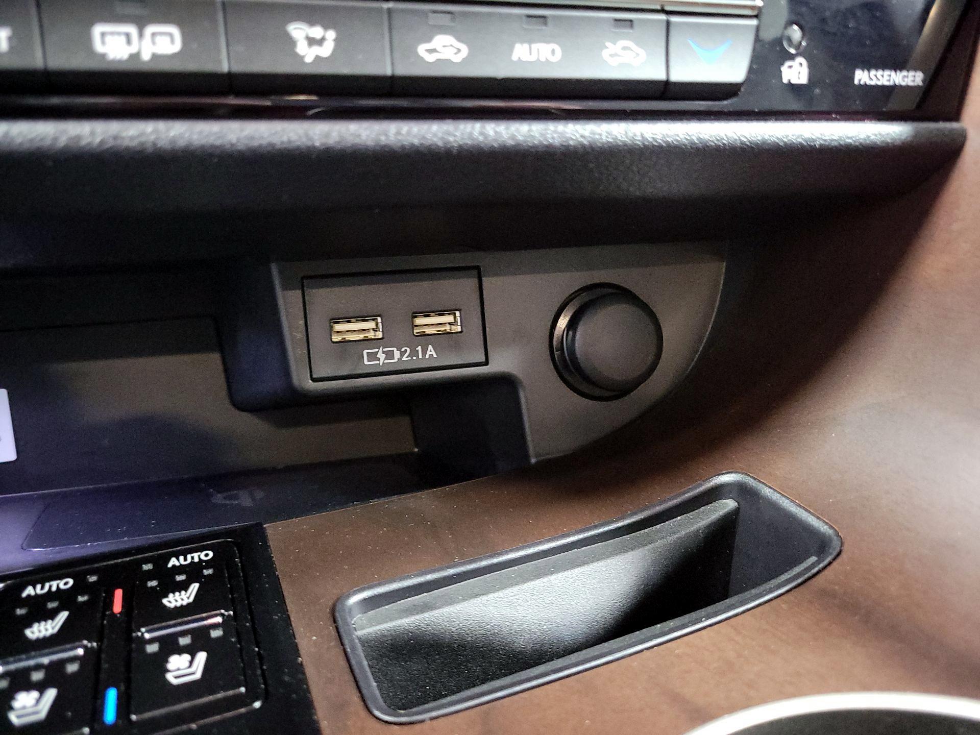 Thumbnail: 2021 Lexus RX - 17