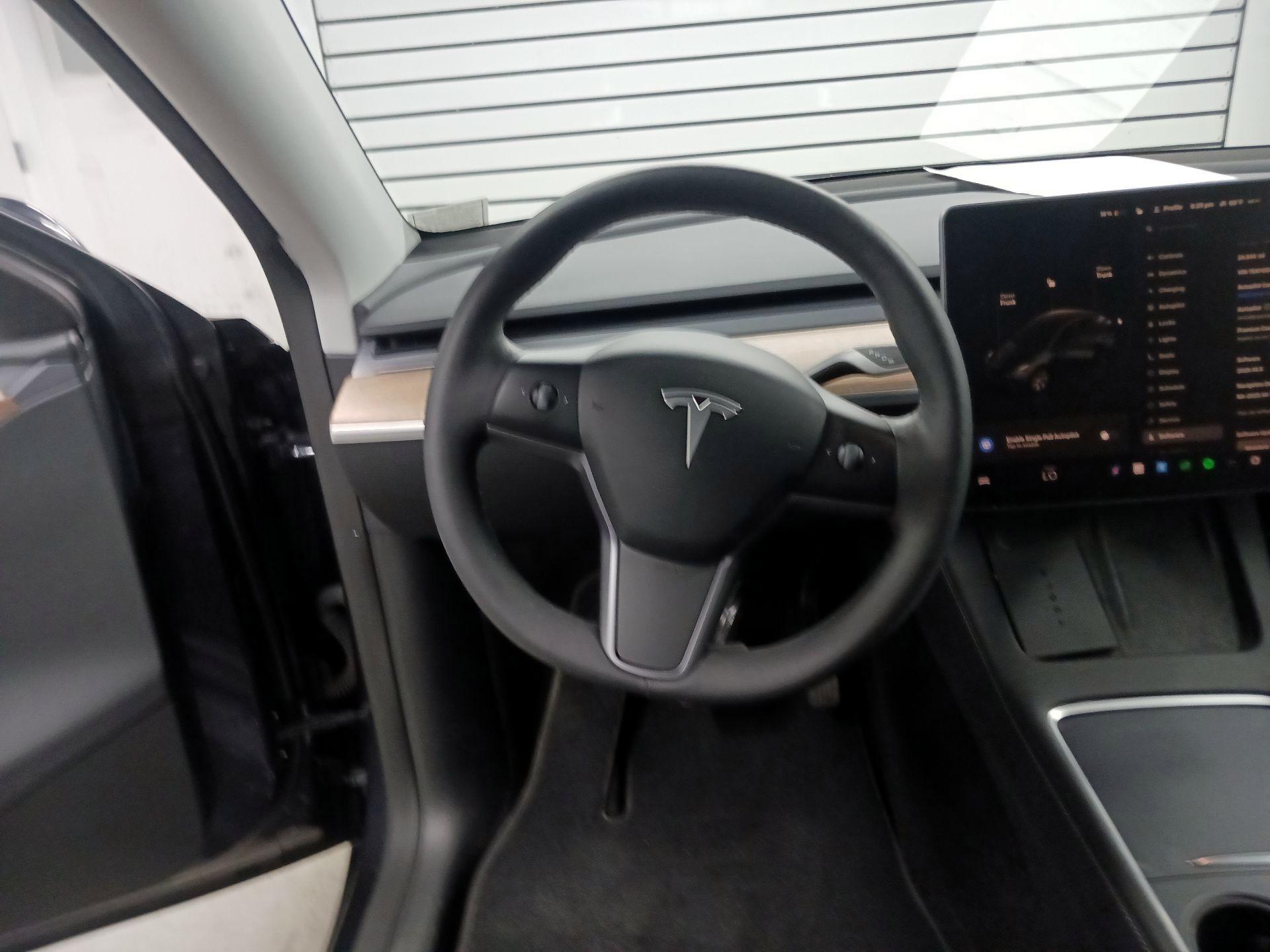 Thumbnail: 2024 Tesla Model Y - 10