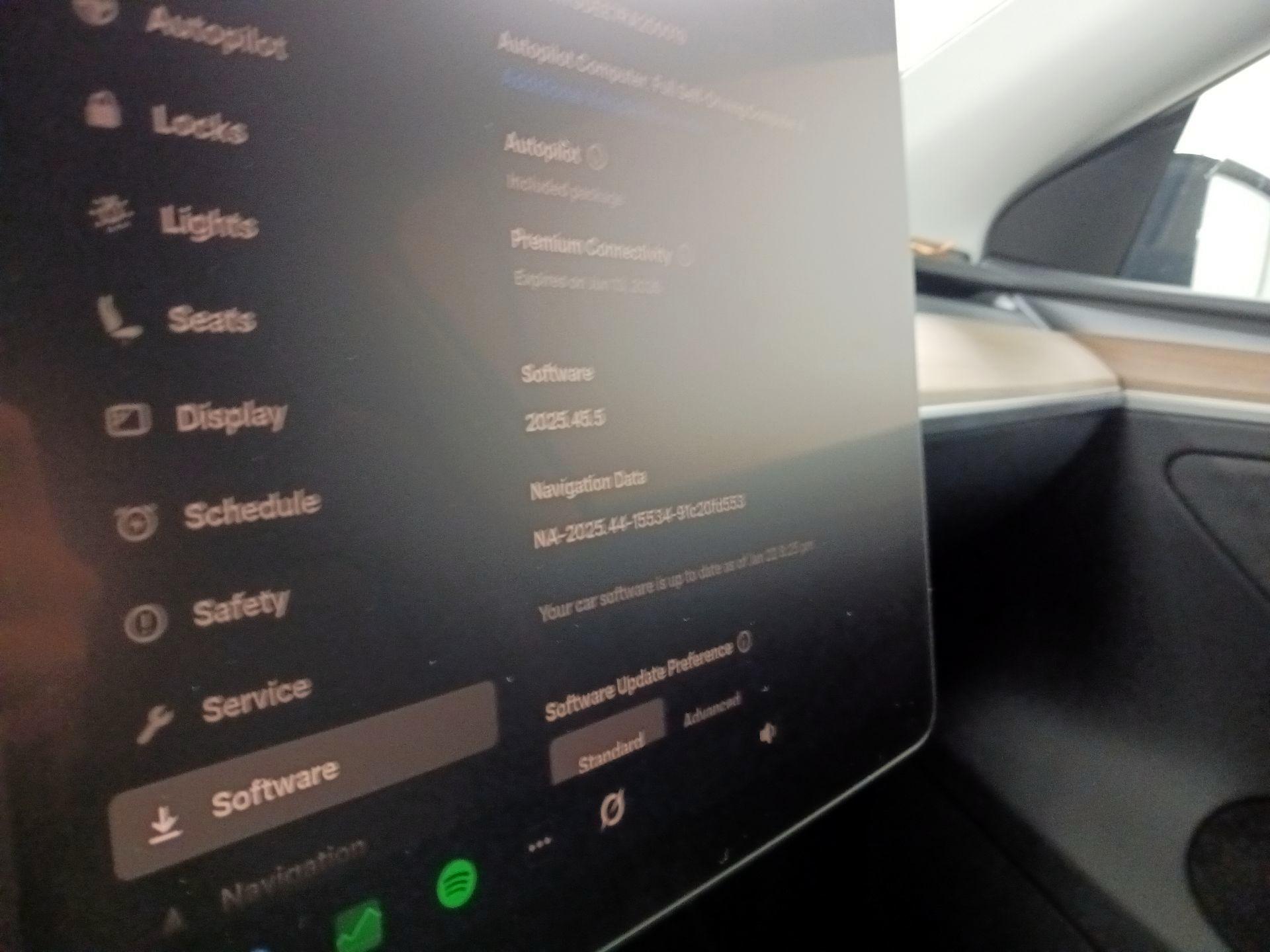 Thumbnail: 2024 Tesla Model Y - 17