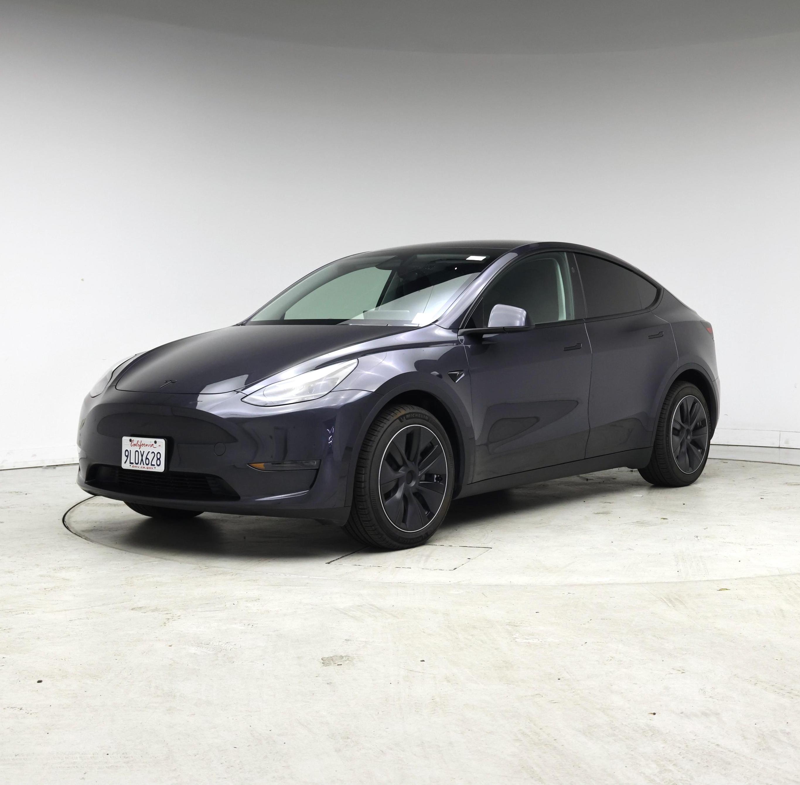 Thumbnail: 2024 Tesla Model Y - 4