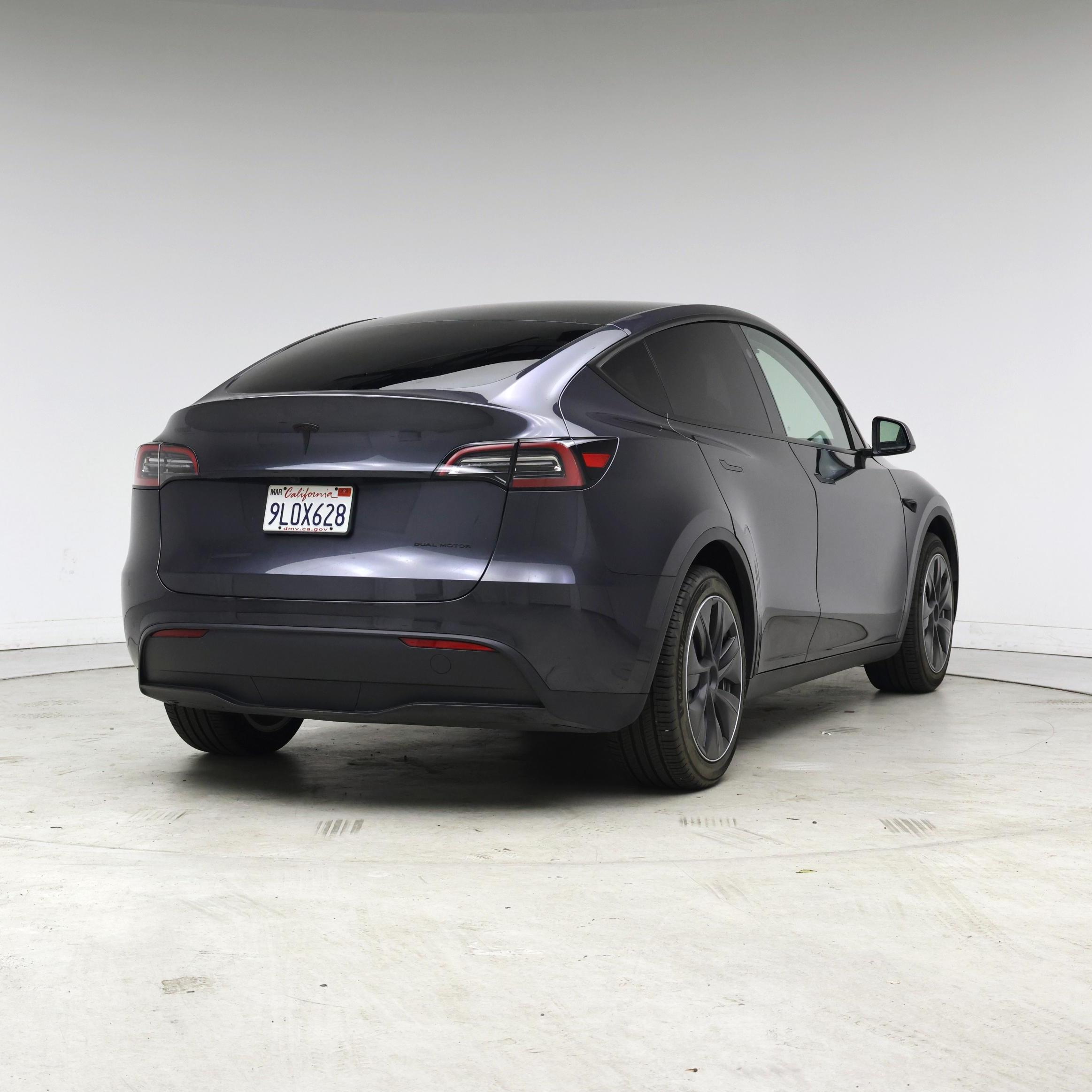 Thumbnail: 2024 Tesla Model Y - 8