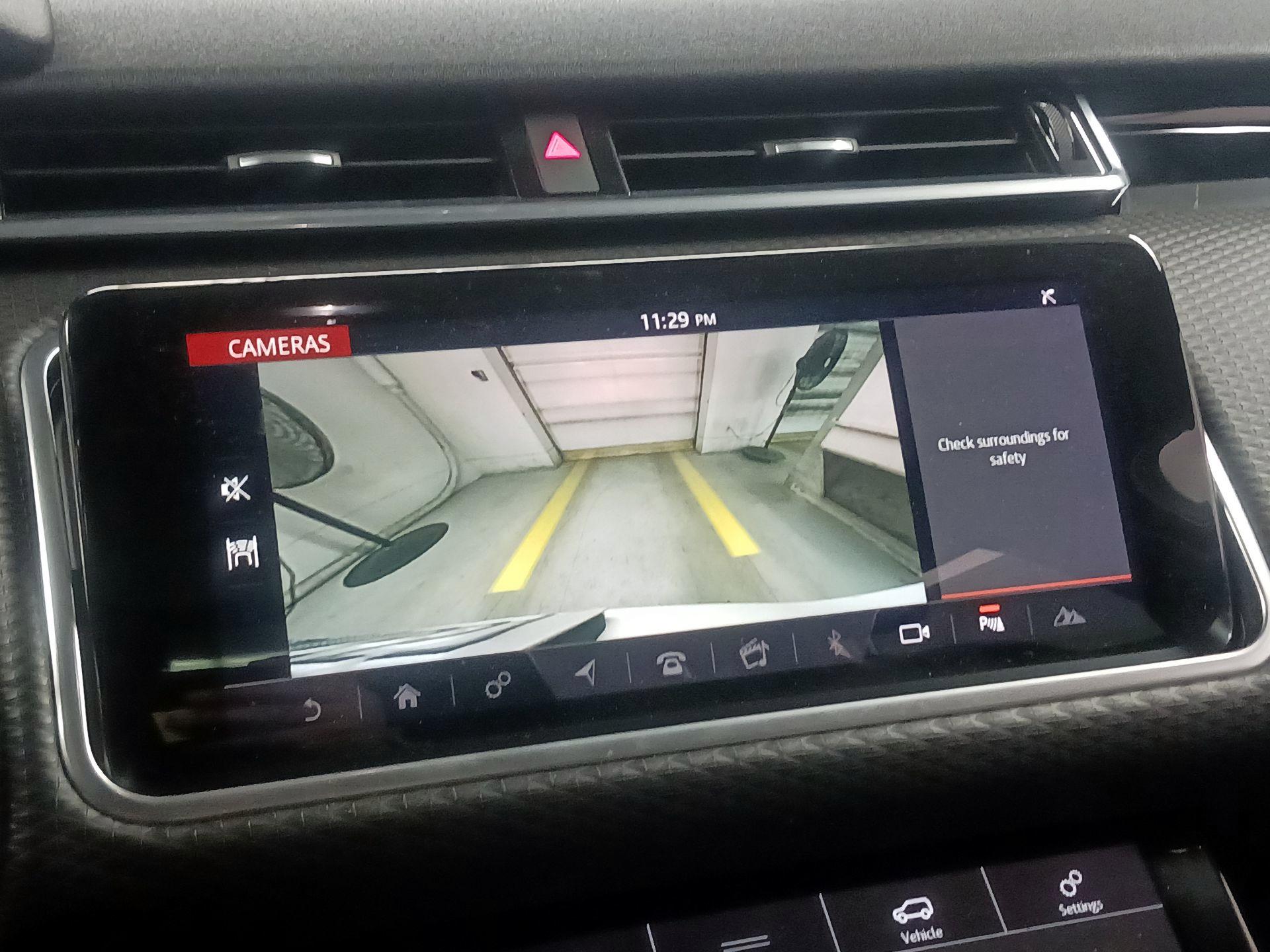 Thumbnail: 2020 Land Rover Range Rover Velar - 11