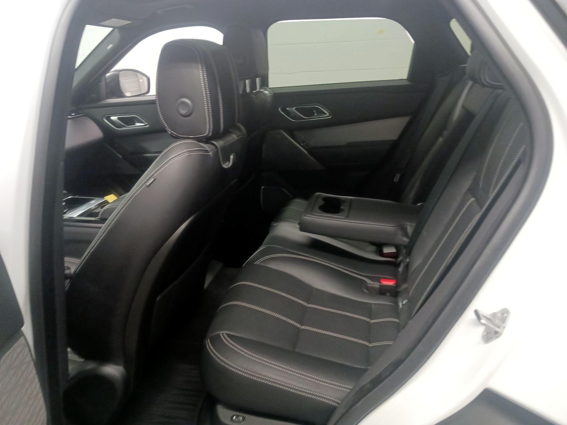 Thumbnail: 2020 Land Rover Range Rover Velar - 15