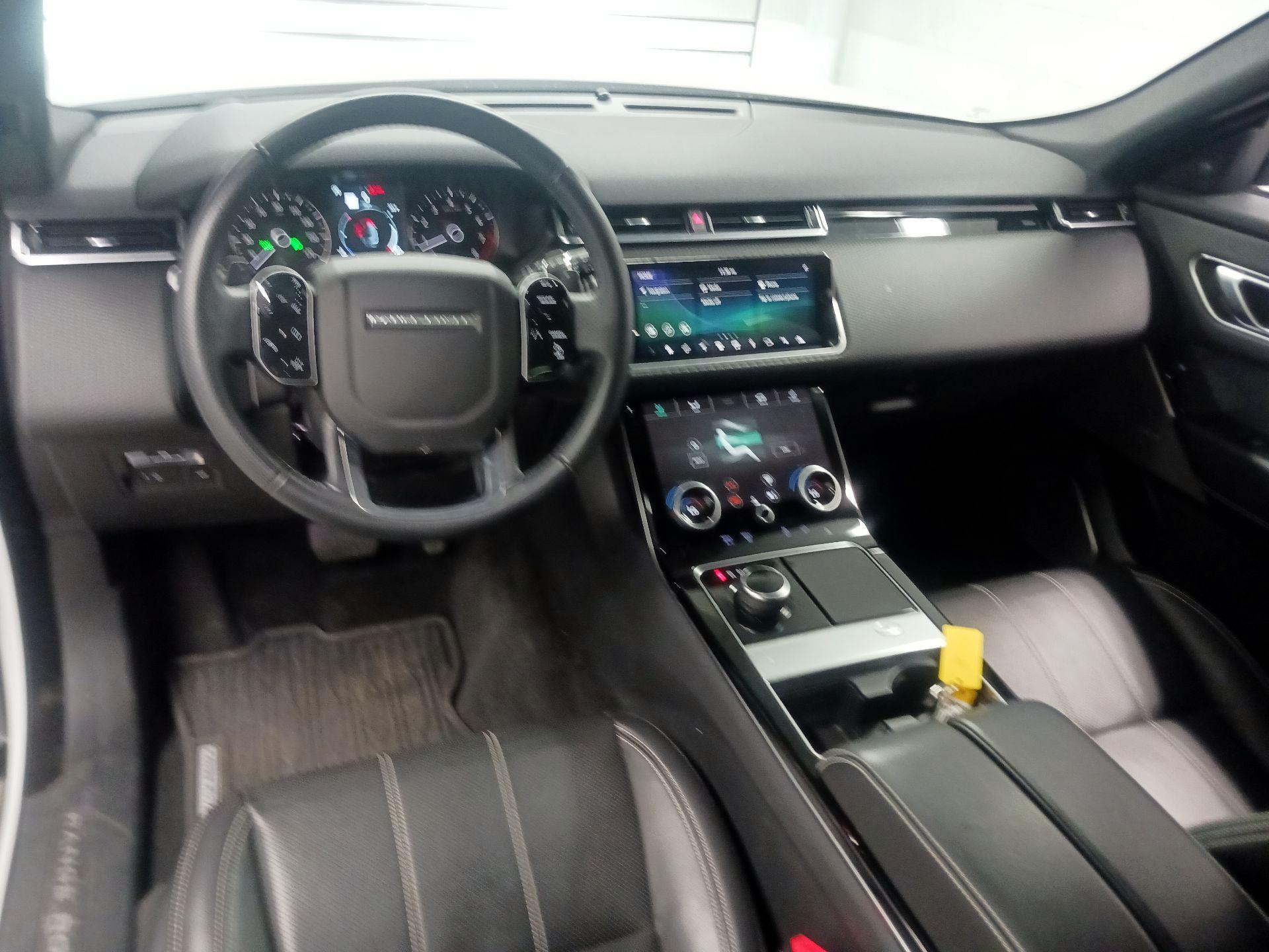 Thumbnail: 2020 Land Rover Range Rover Velar - 8