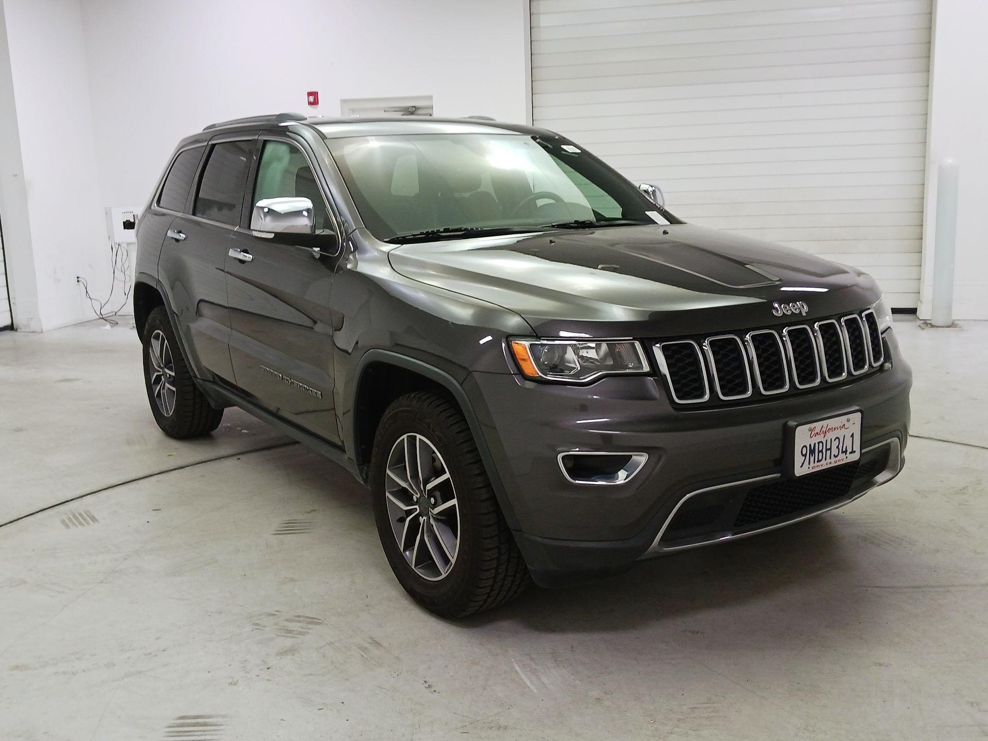 Thumbnail: 2020 Jeep Grand Cherokee - 1