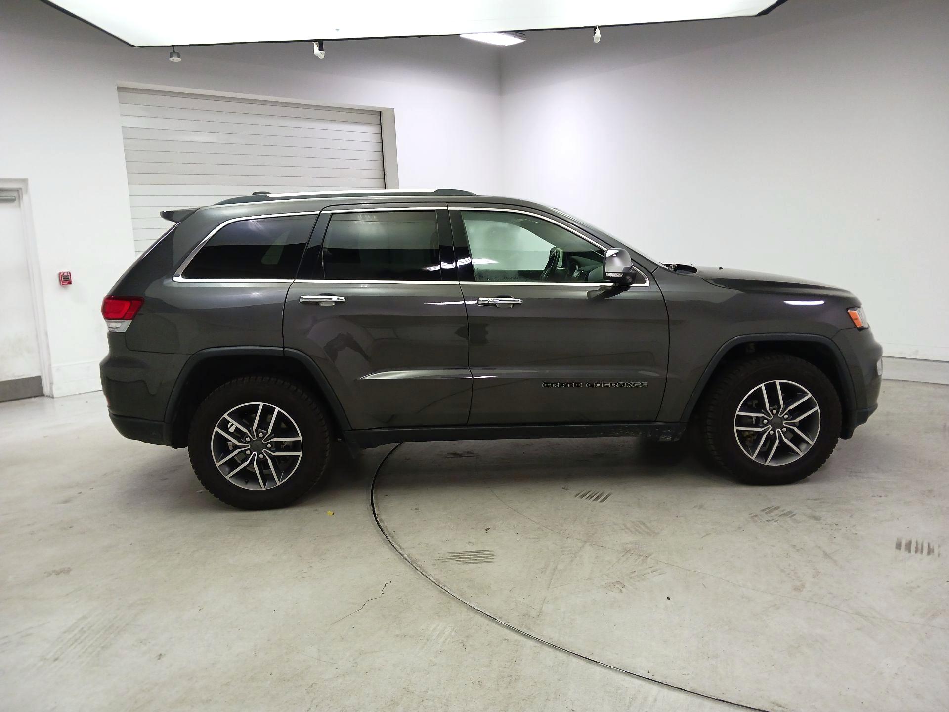 Thumbnail: 2020 Jeep Grand Cherokee - 4