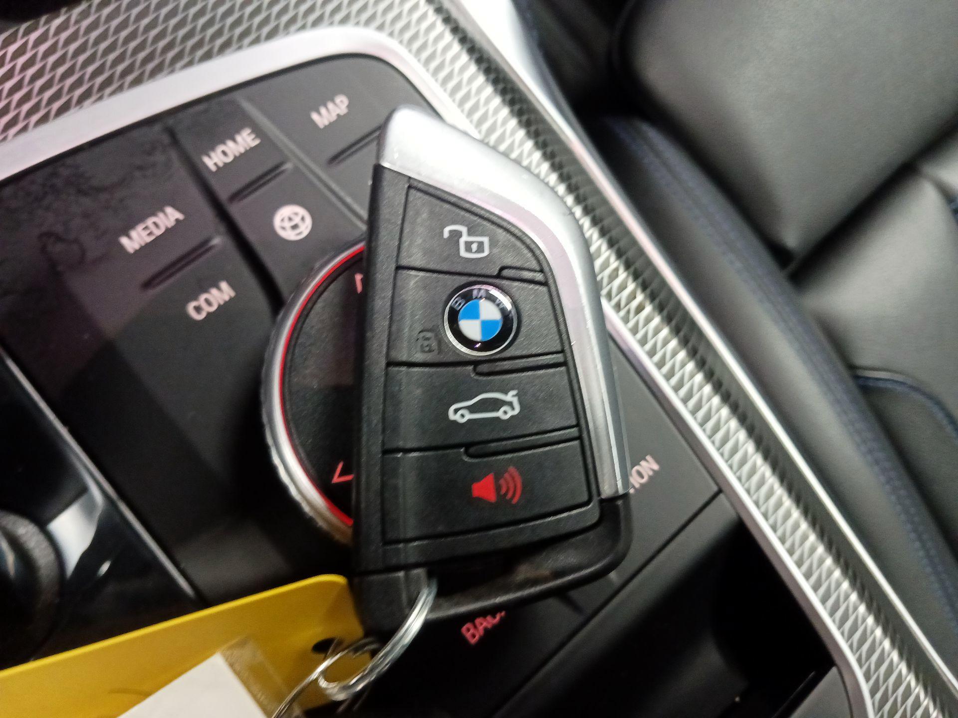 Thumbnail: 2021 BMW 4 Series - 16