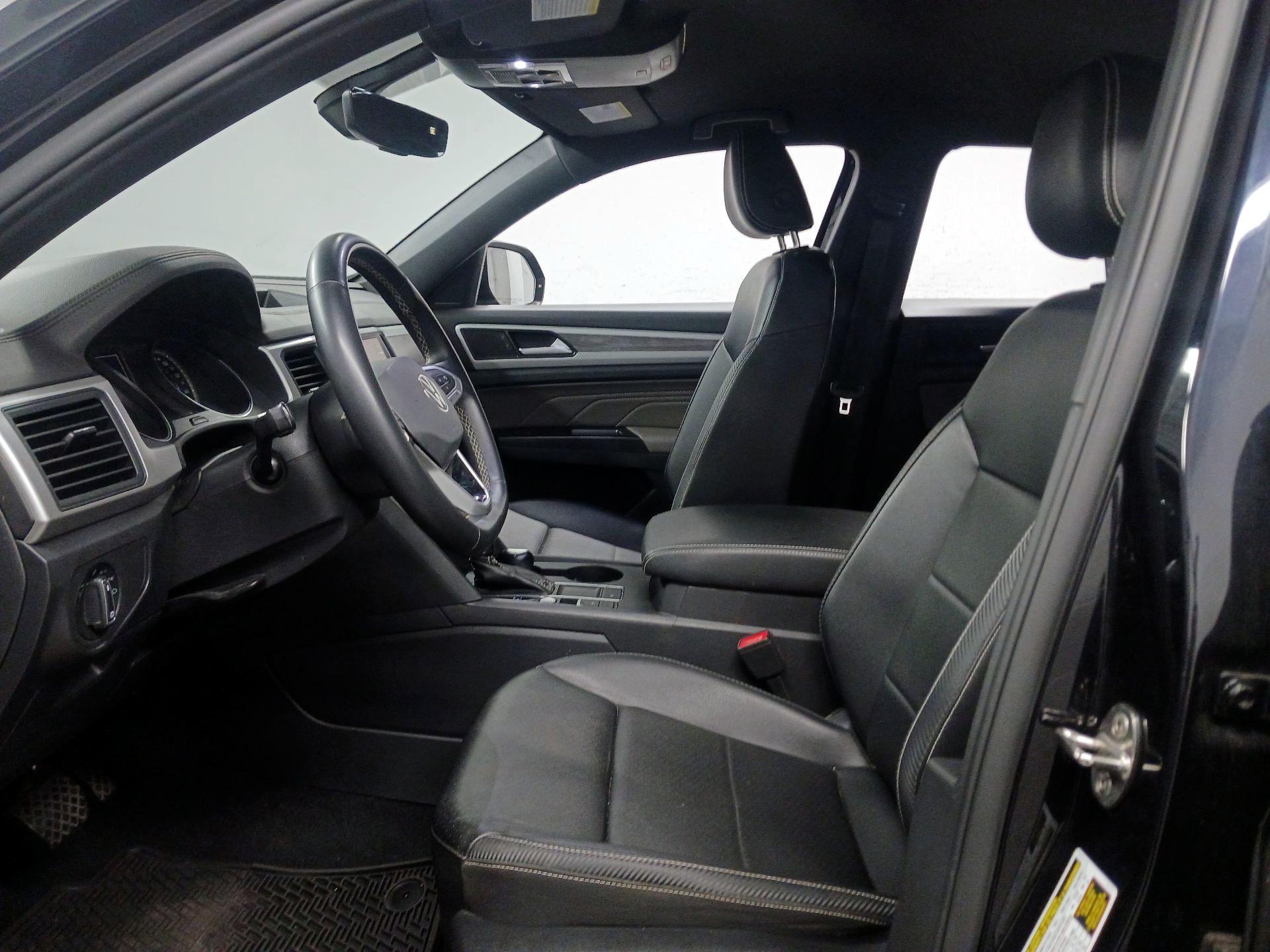 Thumbnail: 2021 Volkswagen Atlas - 9