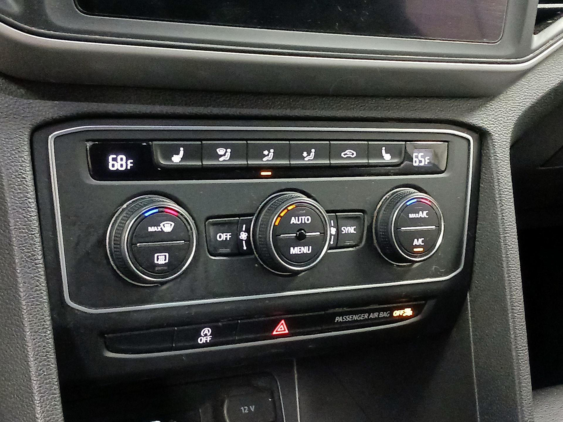 Thumbnail: 2021 Volkswagen Atlas - 13