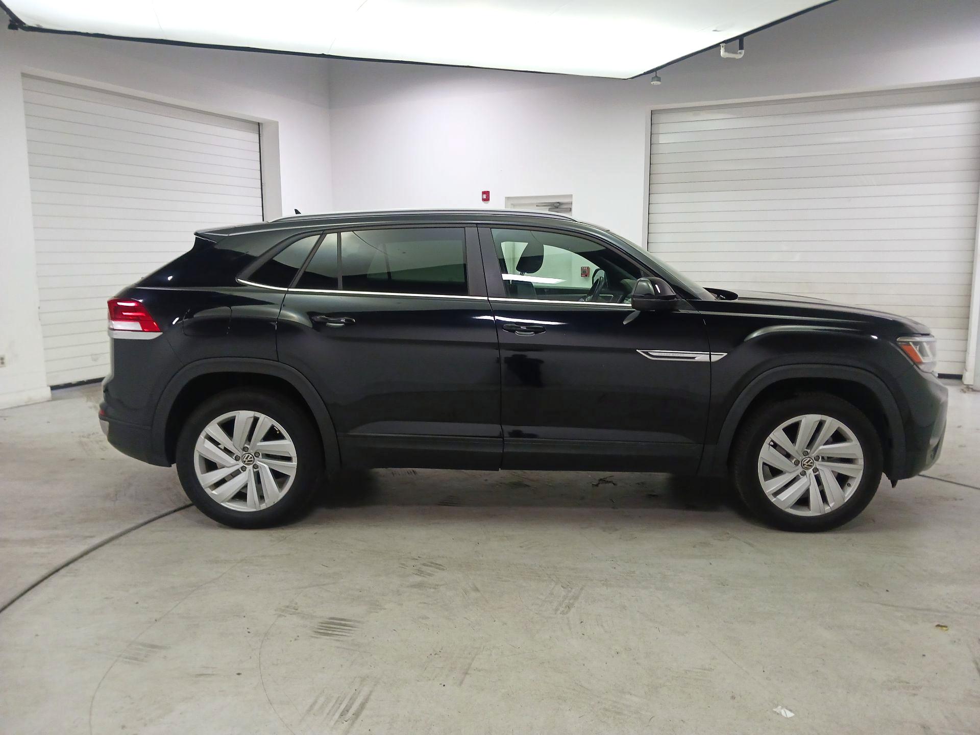 Thumbnail: 2021 Volkswagen Atlas - 4