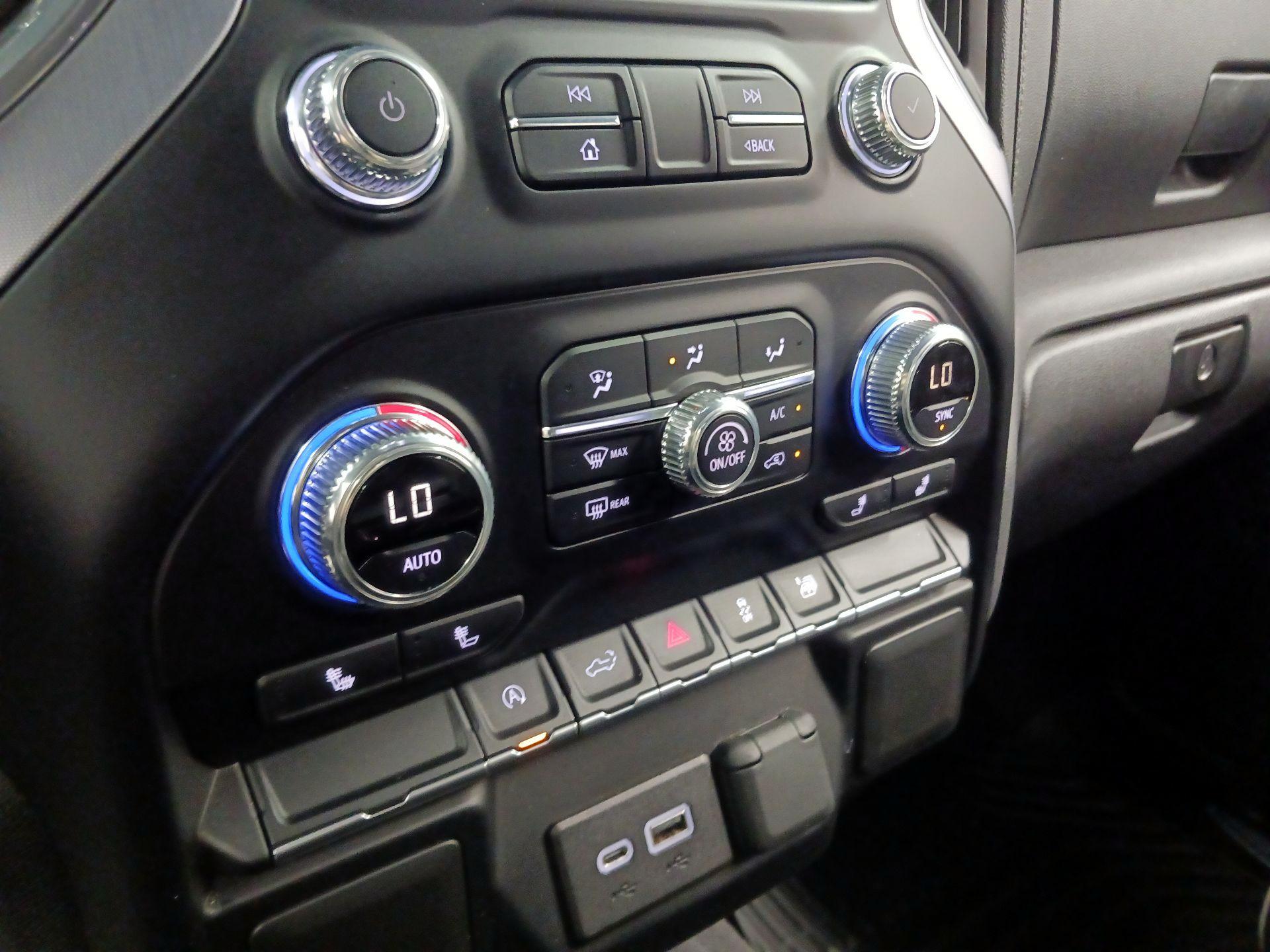 Thumbnail: 2020 GMC Sierra 1500 - 12