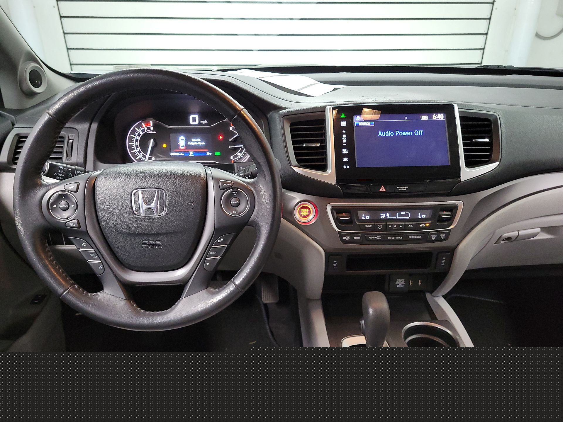 Thumbnail: 2016 Honda Pilot - 8