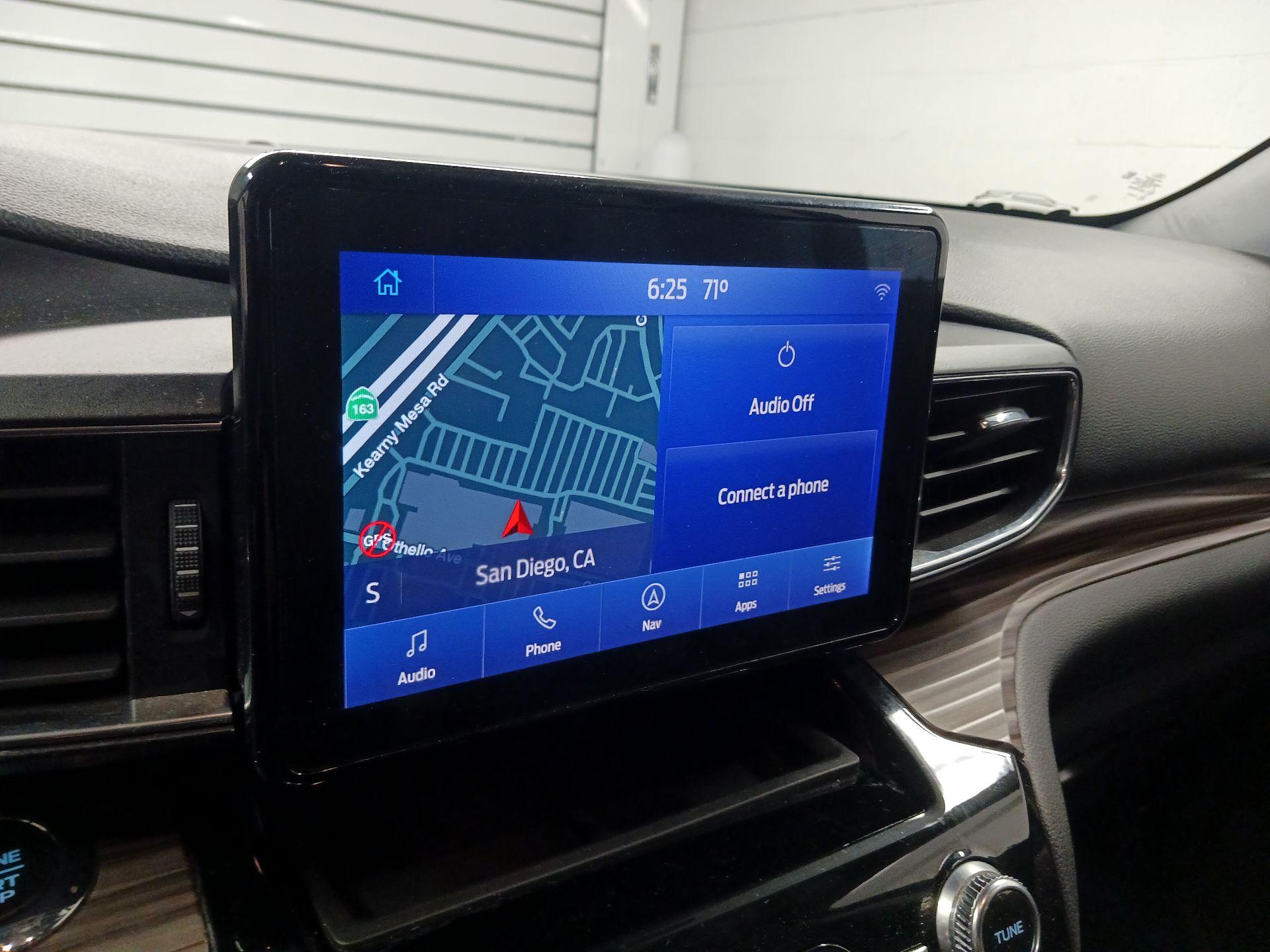 Thumbnail: 2021 Ford Explorer - 11