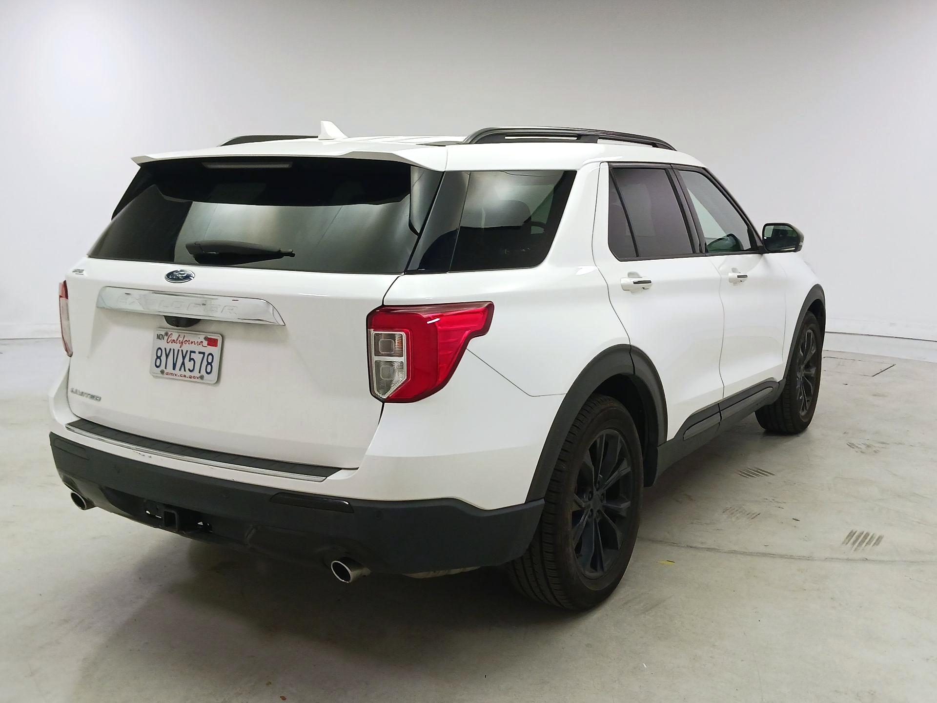 Thumbnail: 2021 Ford Explorer - 5