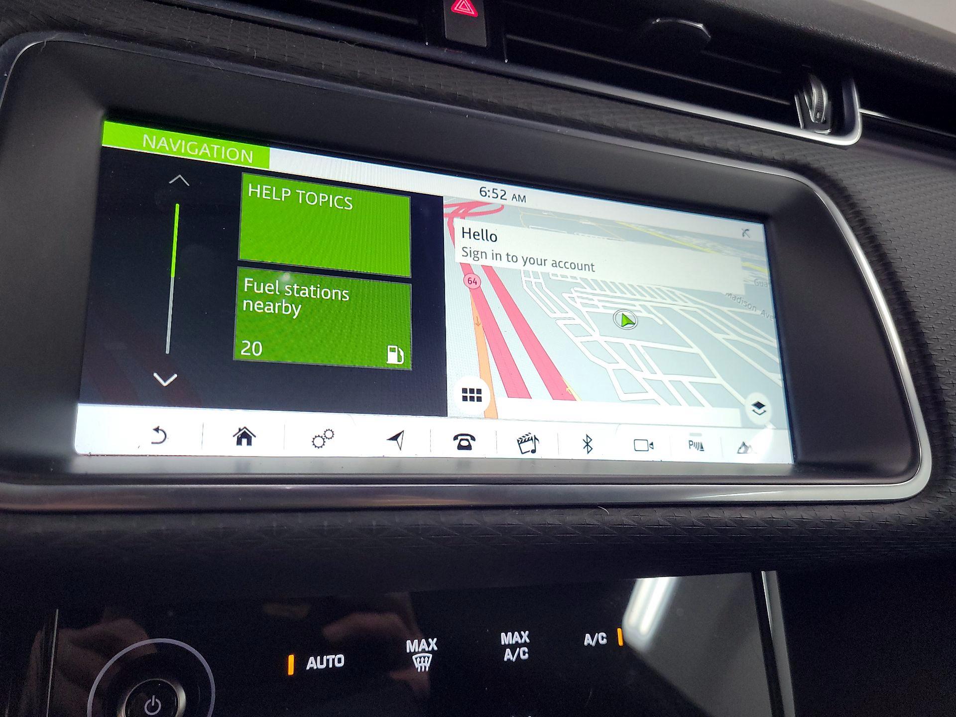 Thumbnail: 2020 Land Rover Range Rover Evoque - 12