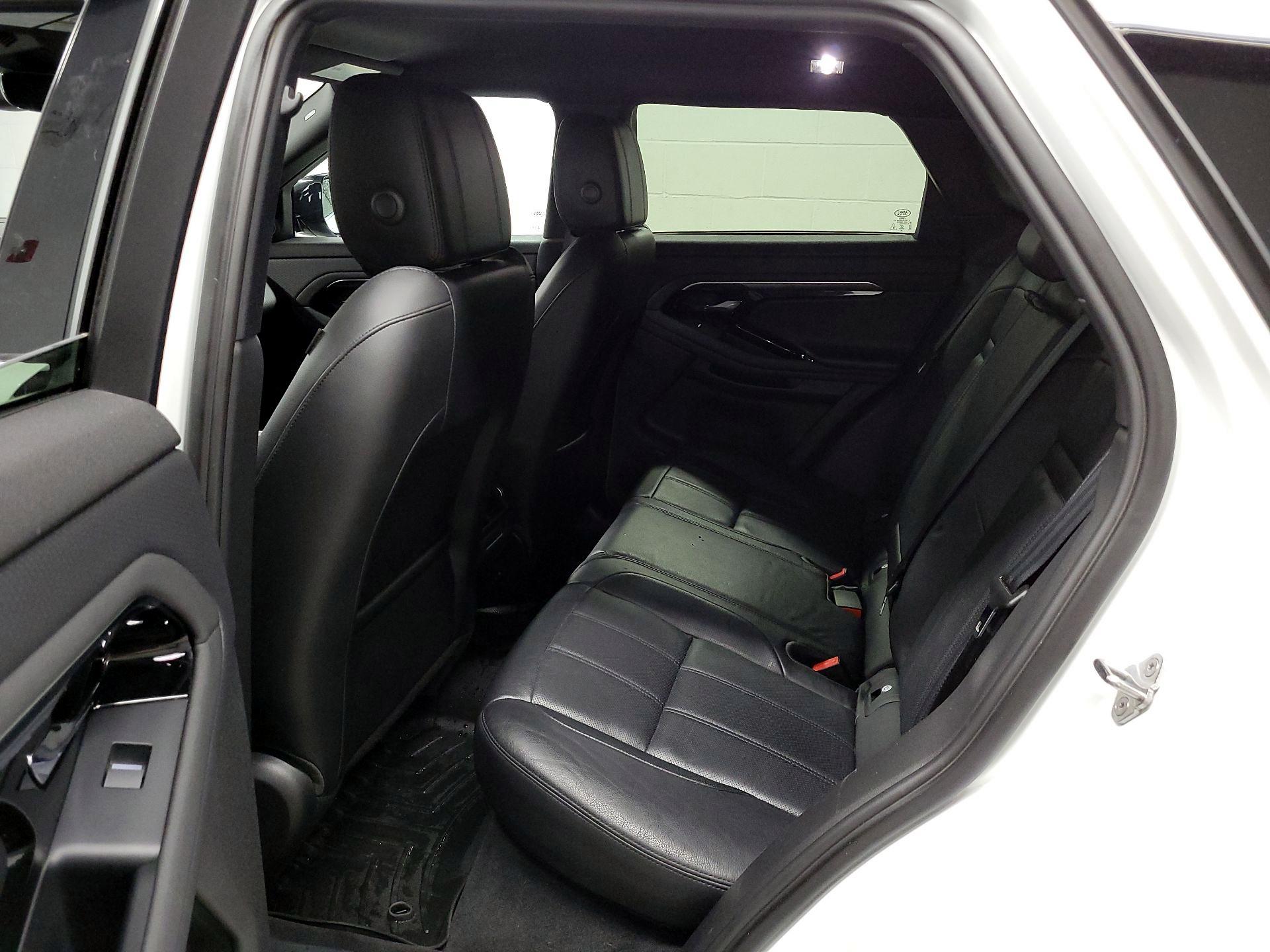 Thumbnail: 2020 Land Rover Range Rover Evoque - 18