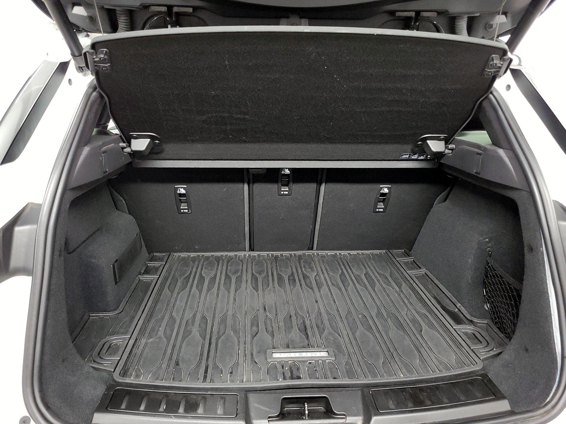 Thumbnail: 2020 Land Rover Range Rover Evoque - 19