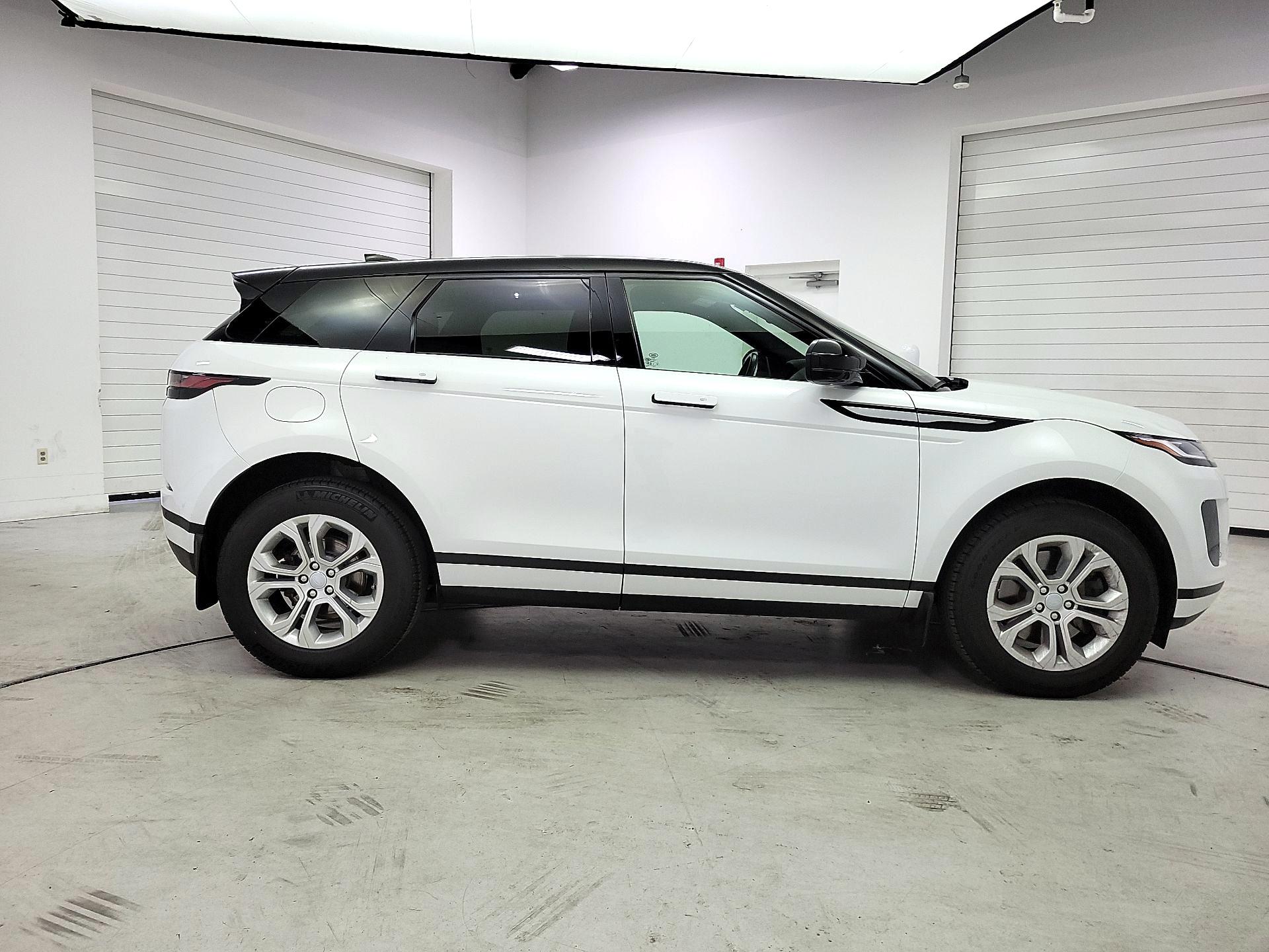 Thumbnail: 2020 Land Rover Range Rover Evoque - 4