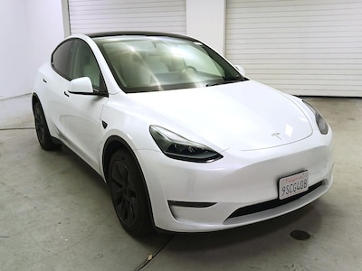 2025 Tesla Model Y Long Range