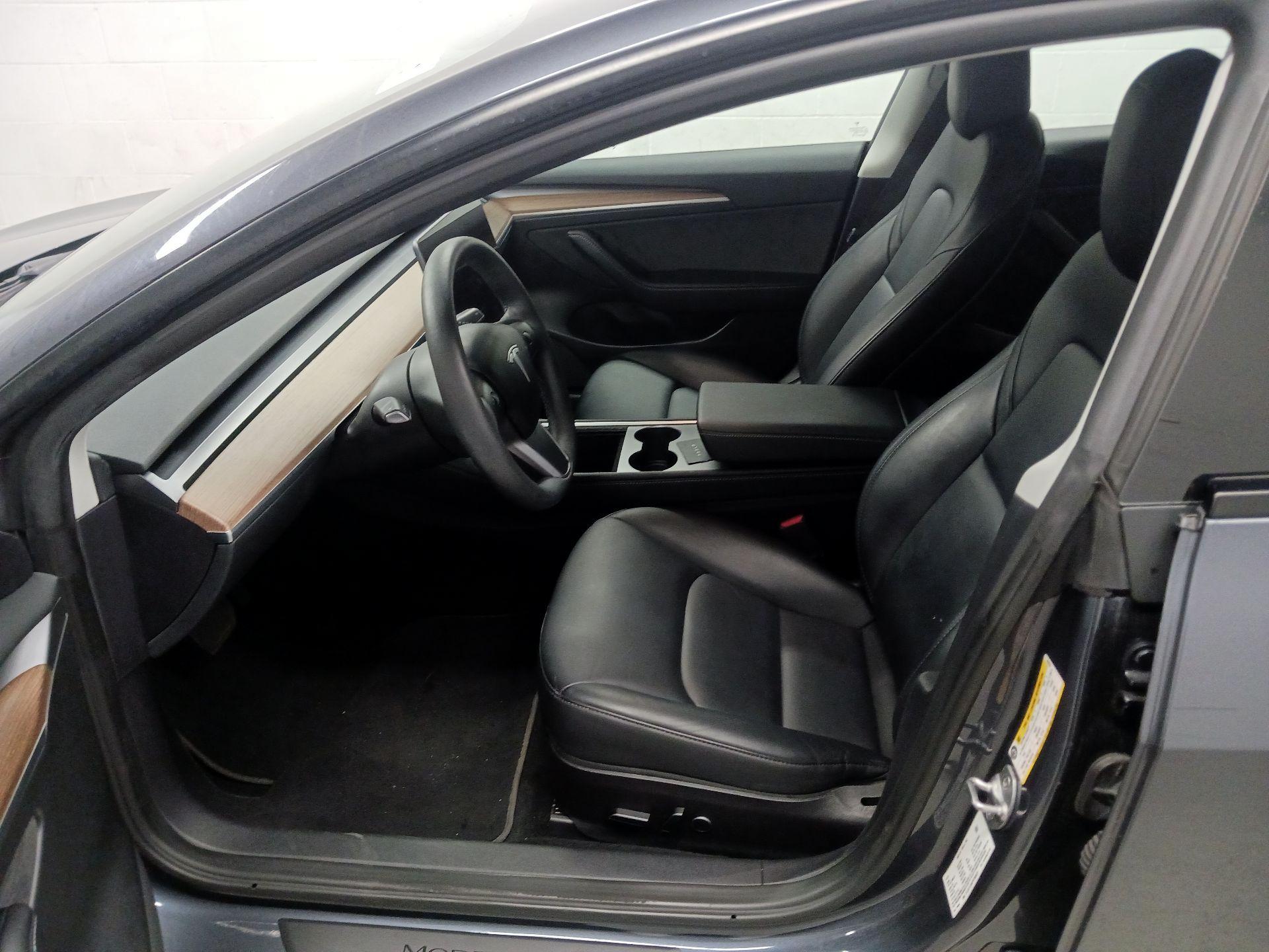 Thumbnail: 2023 Tesla Model 3 - 9