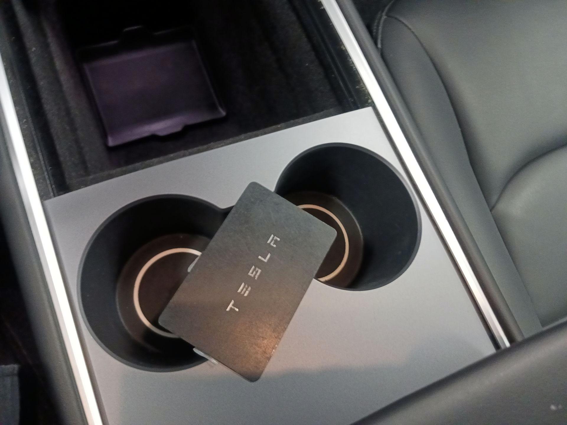 Thumbnail: 2023 Tesla Model 3 - 17