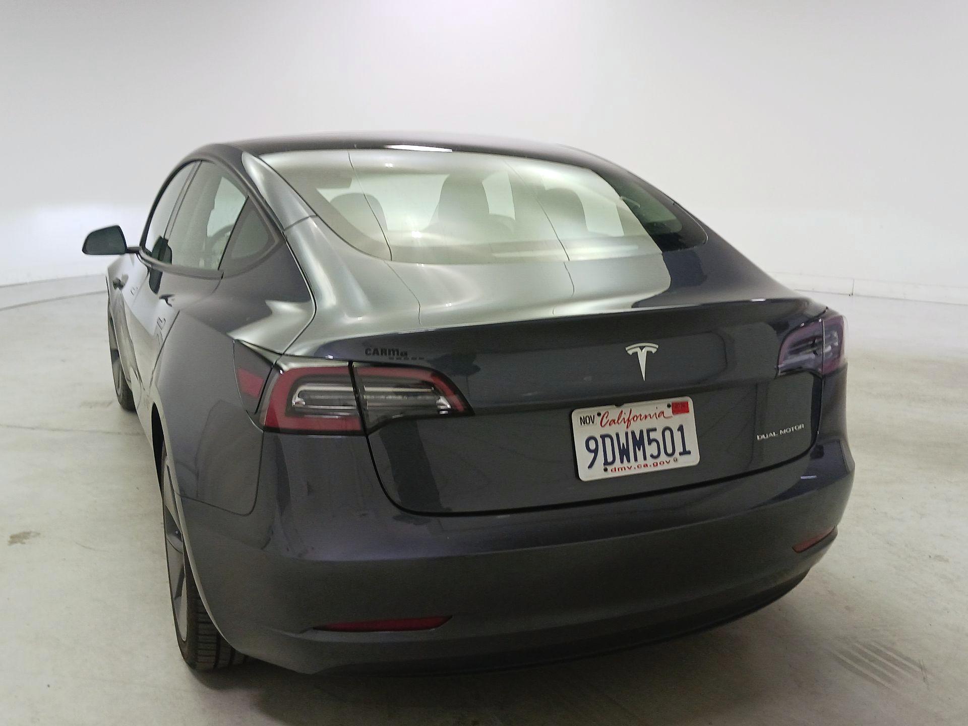 Thumbnail: 2023 Tesla Model 3 - 7