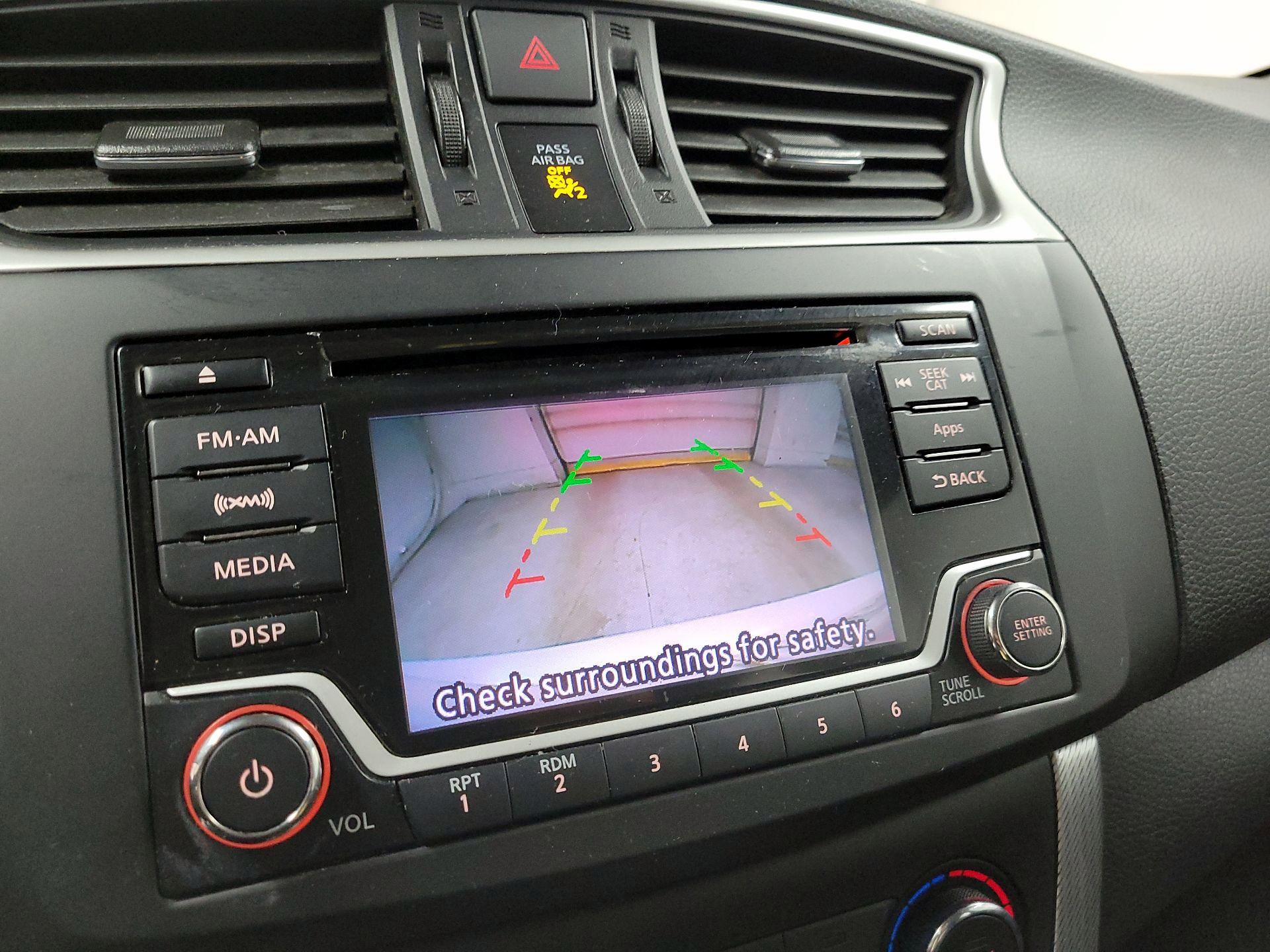 Thumbnail: 2015 Nissan Sentra - 14