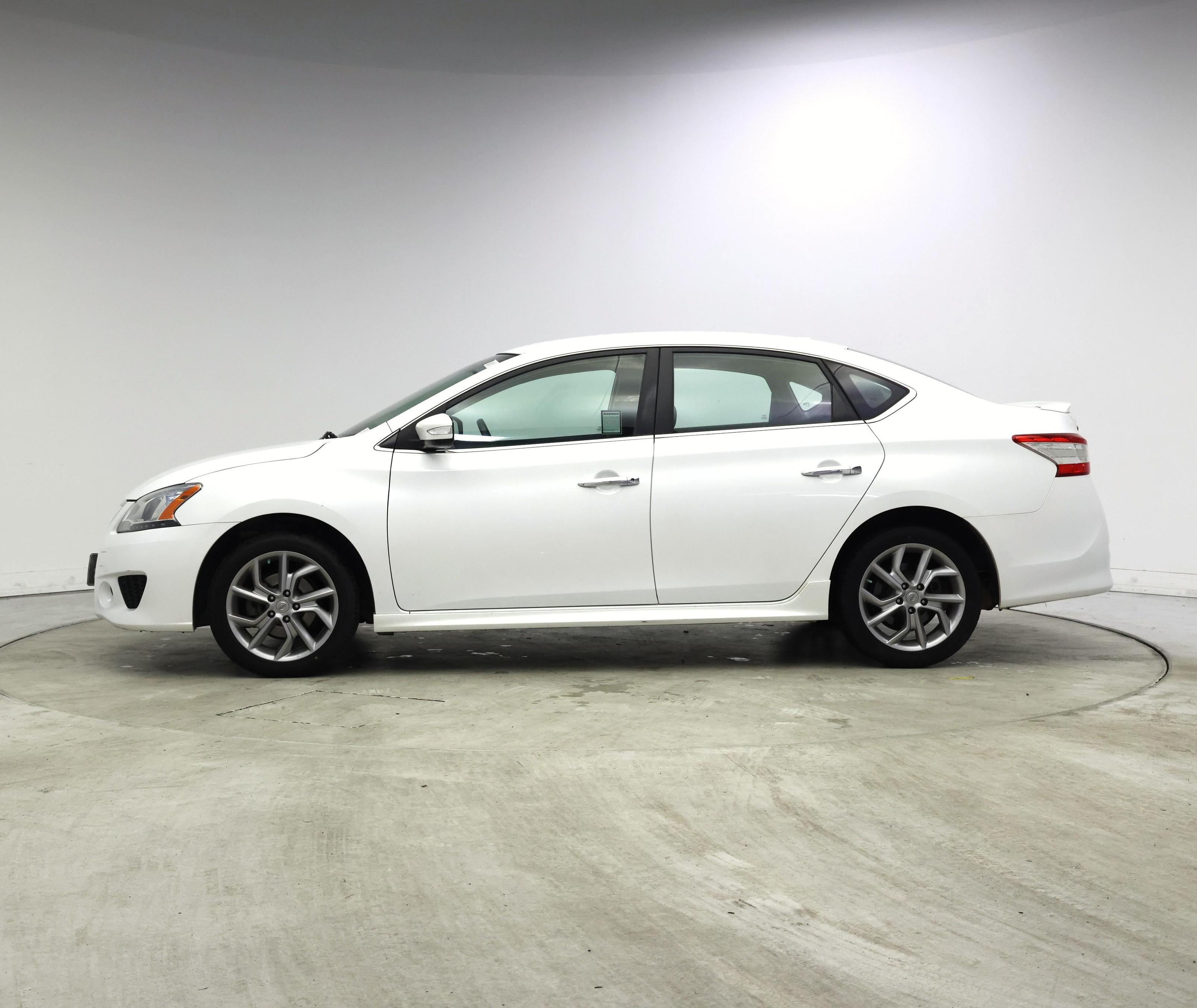 Thumbnail: 2015 Nissan Sentra - 3