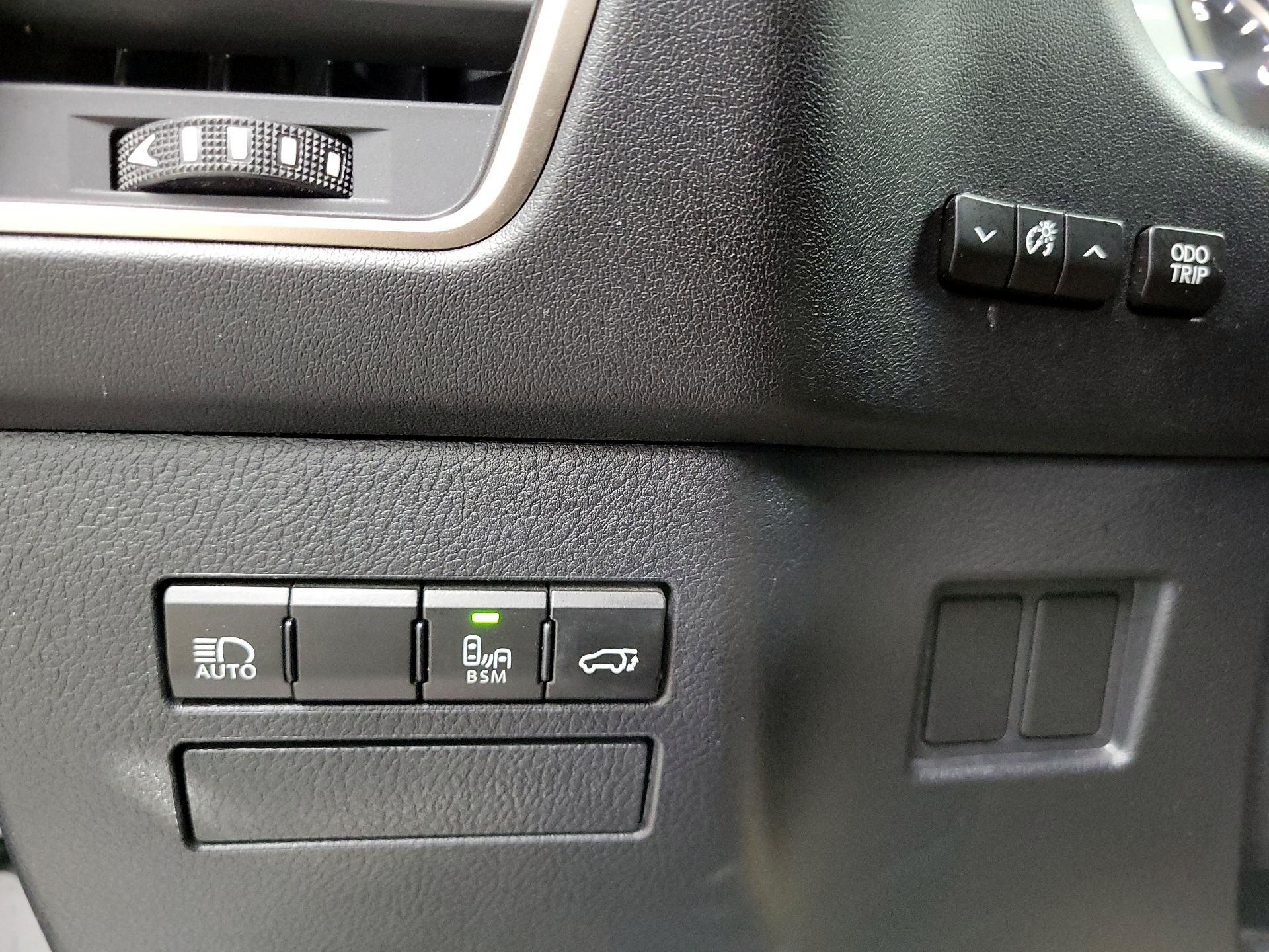 Thumbnail: 2021 Lexus NX - 11