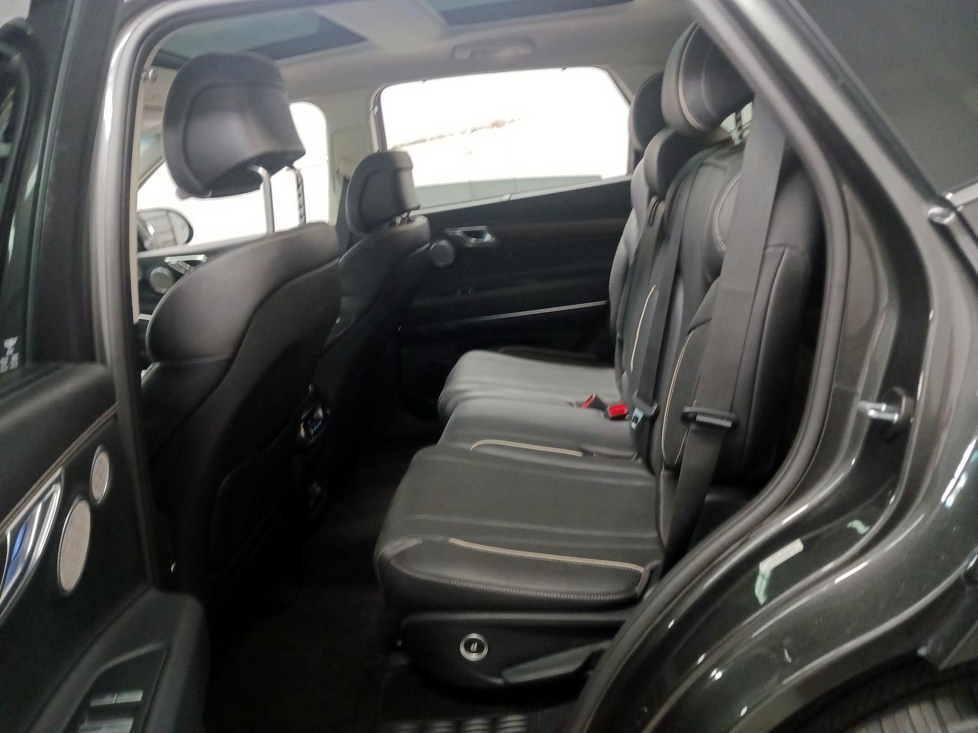 Thumbnail: 2024 Genesis GV80 - 19