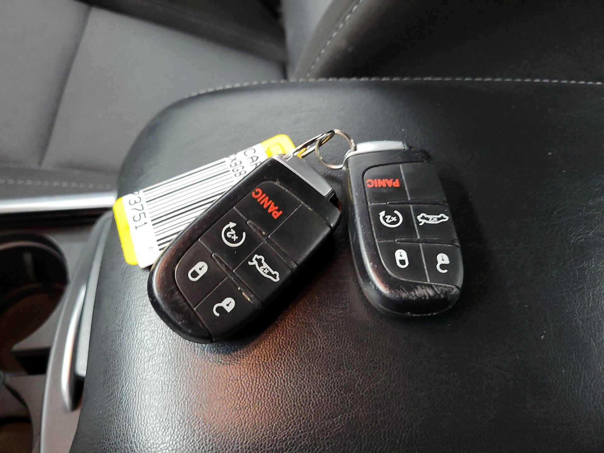 Thumbnail: 2021 Dodge Charger - 19