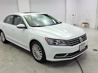 2016 Volkswagen Passat SE