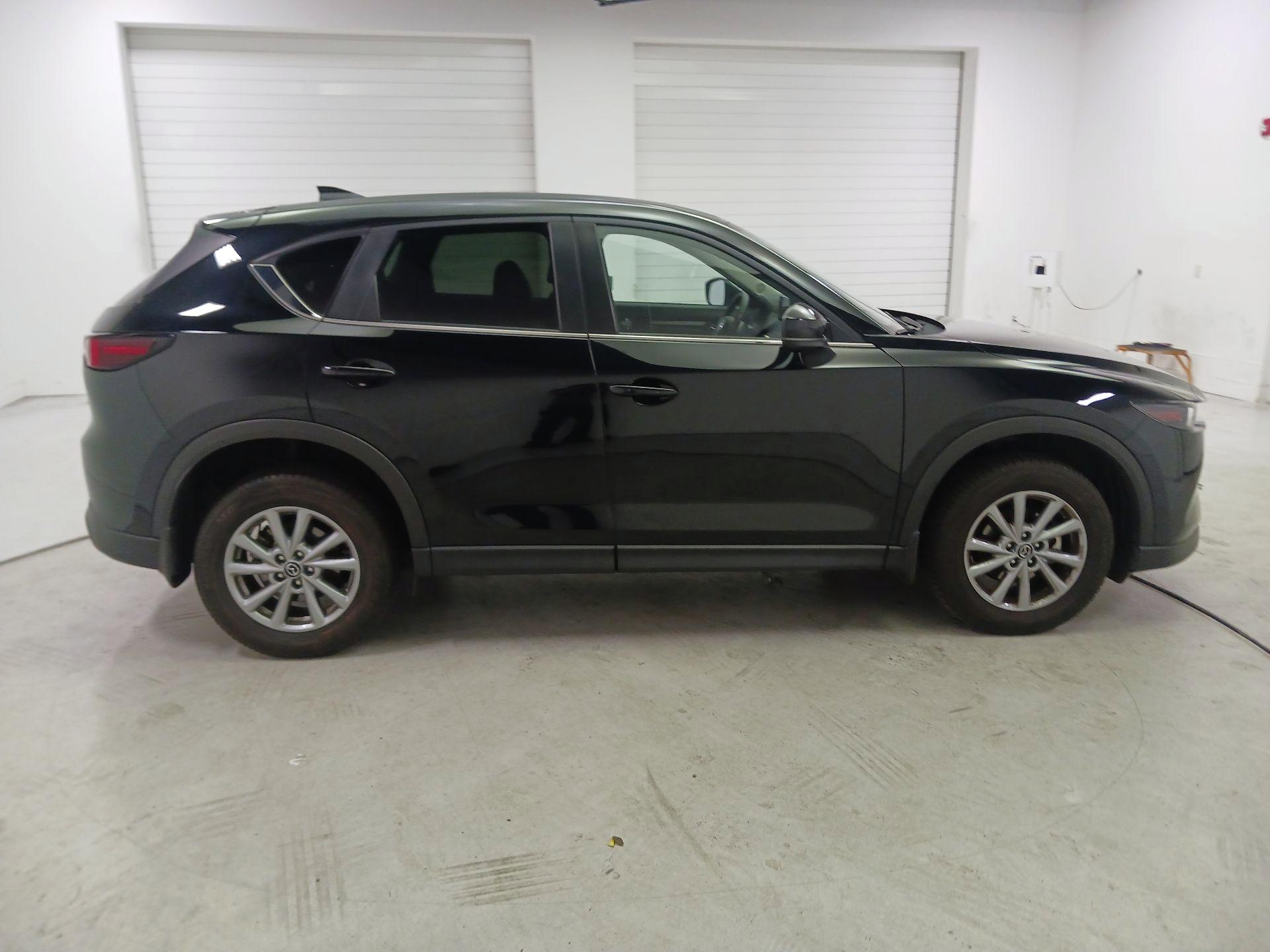 Thumbnail: 2023 Mazda CX-5 - 4