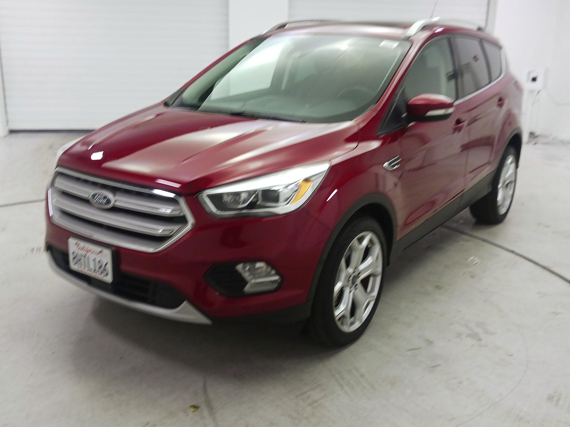 Thumbnail: 2019 Ford Escape - 3