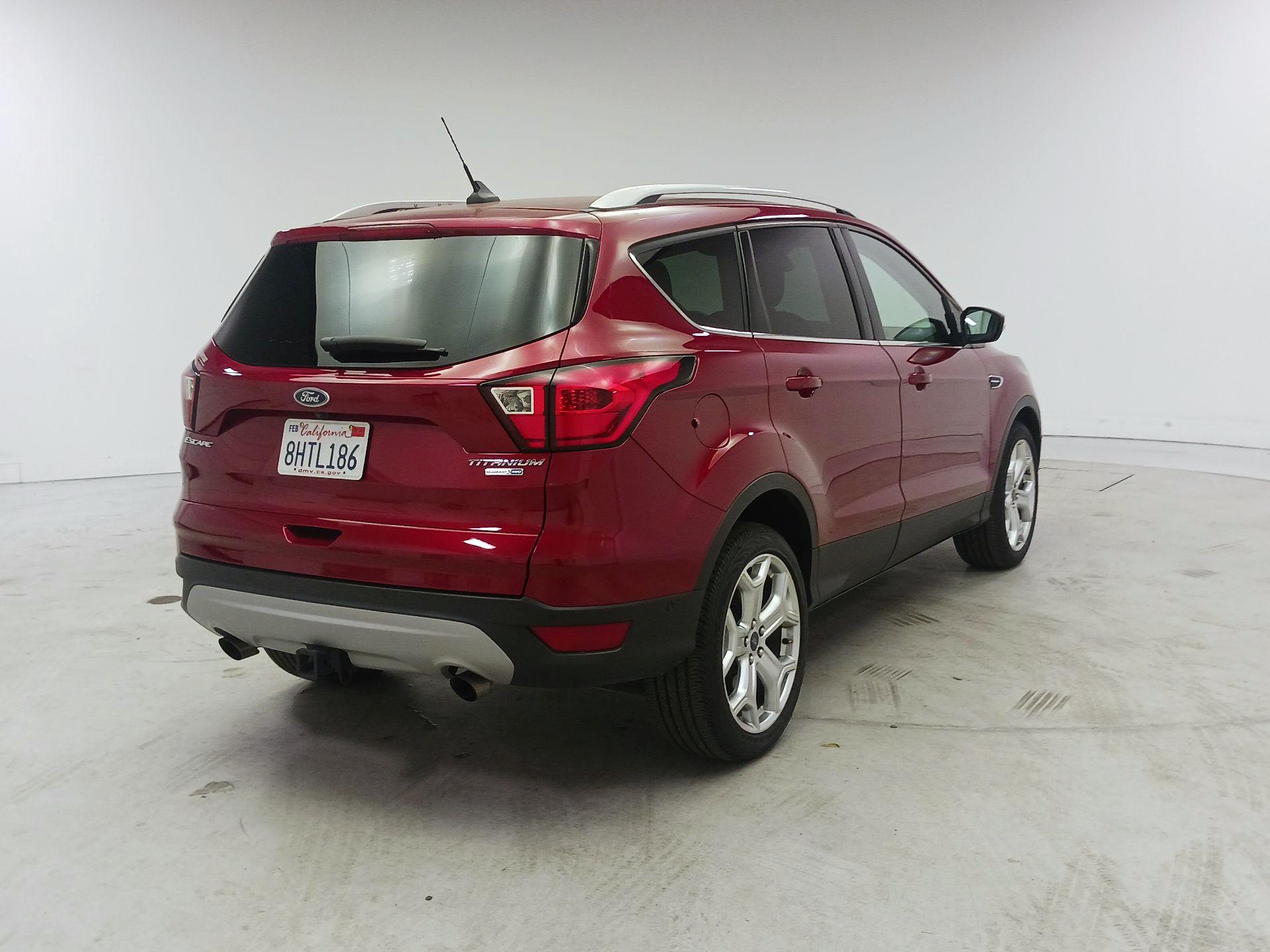 Thumbnail: 2019 Ford Escape - 5